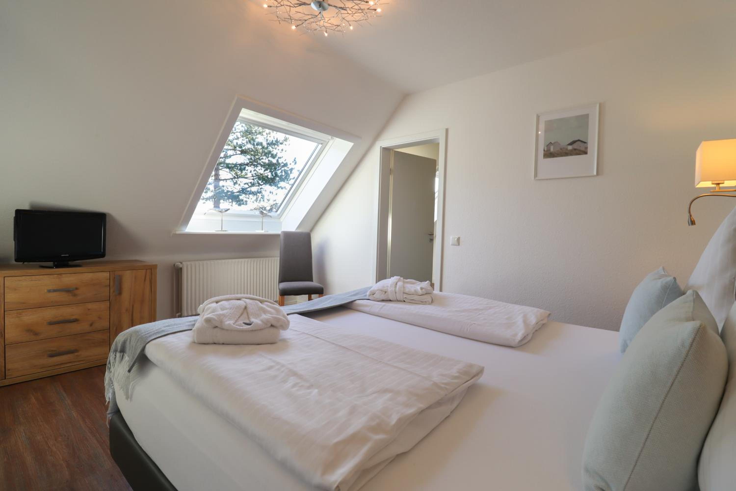 Little Happiness Suite photo 2
