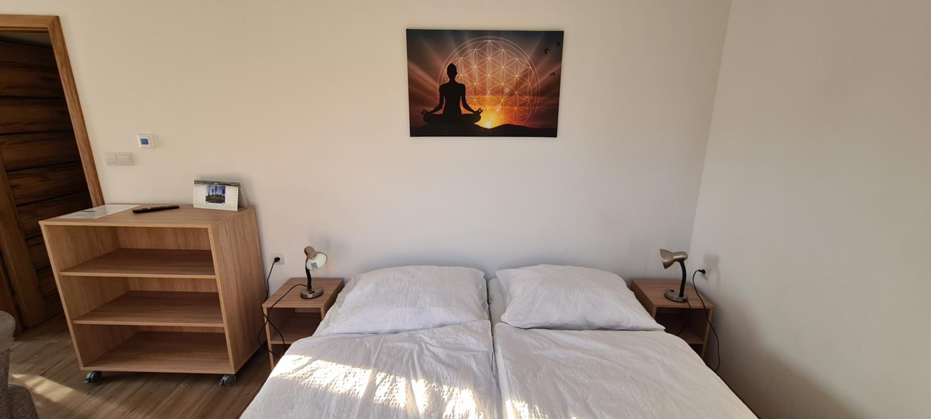 Deluxe King Suite photo 2