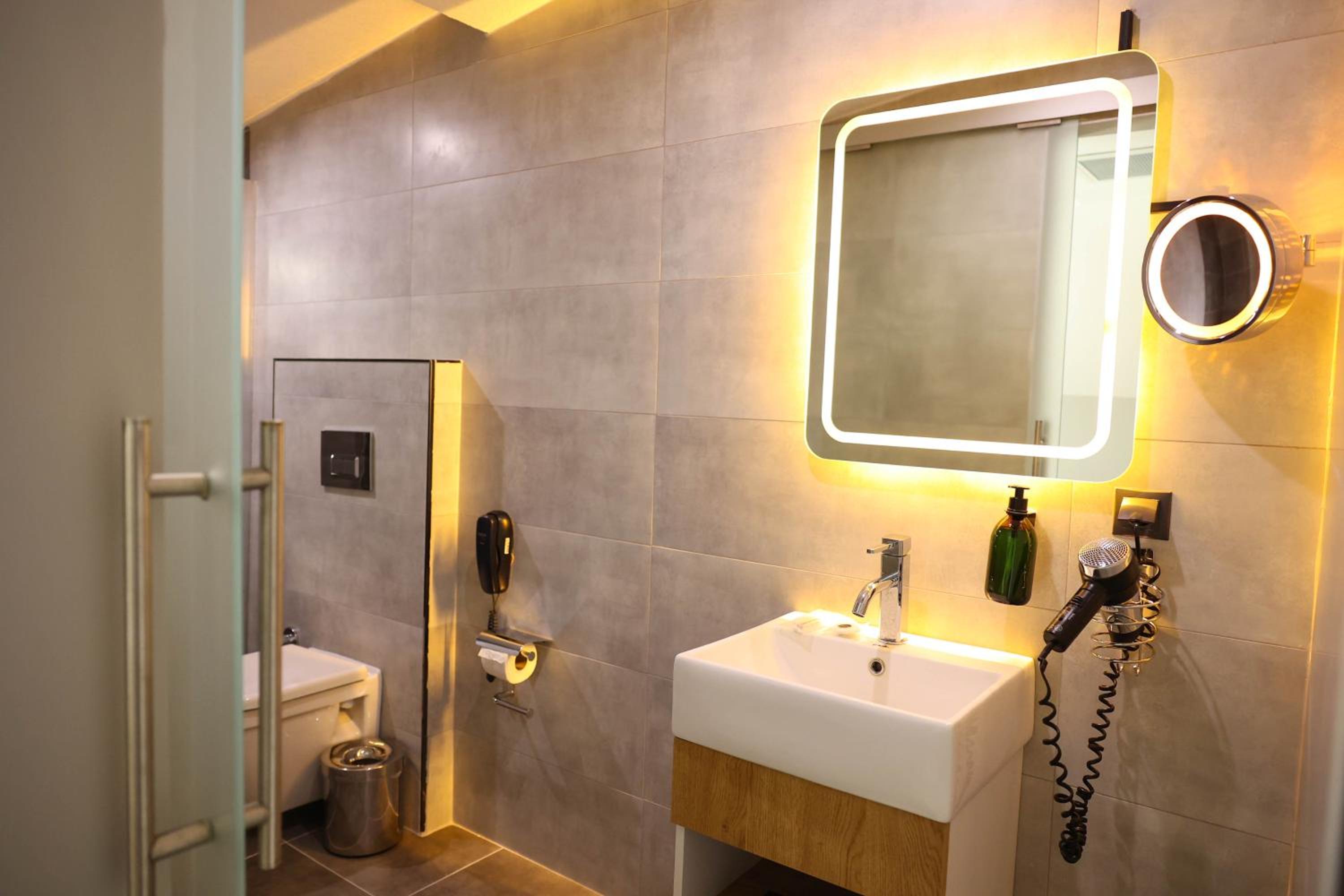 Deluxe Double Room - Photo 3