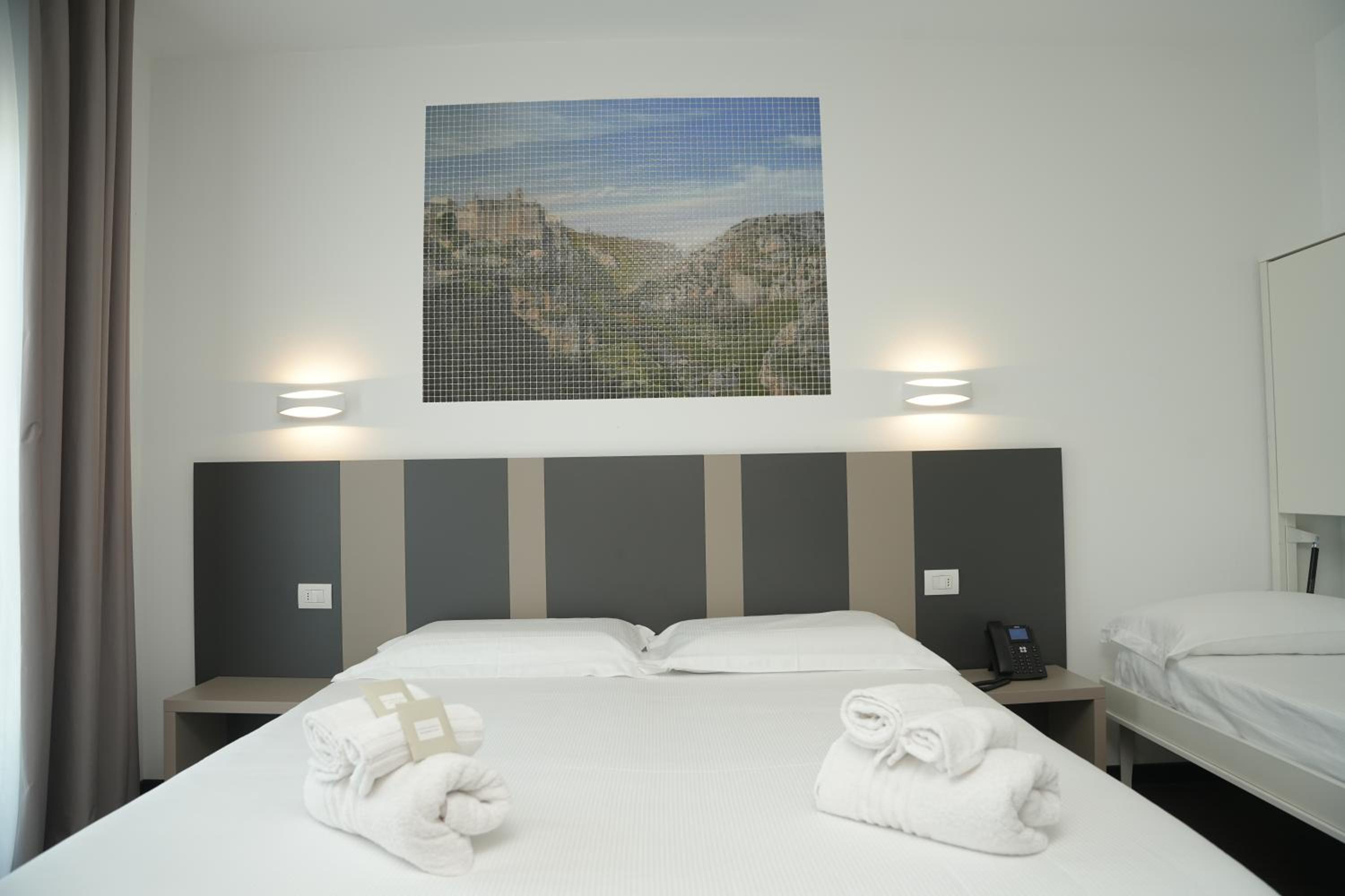 Triple Room - Photo 5