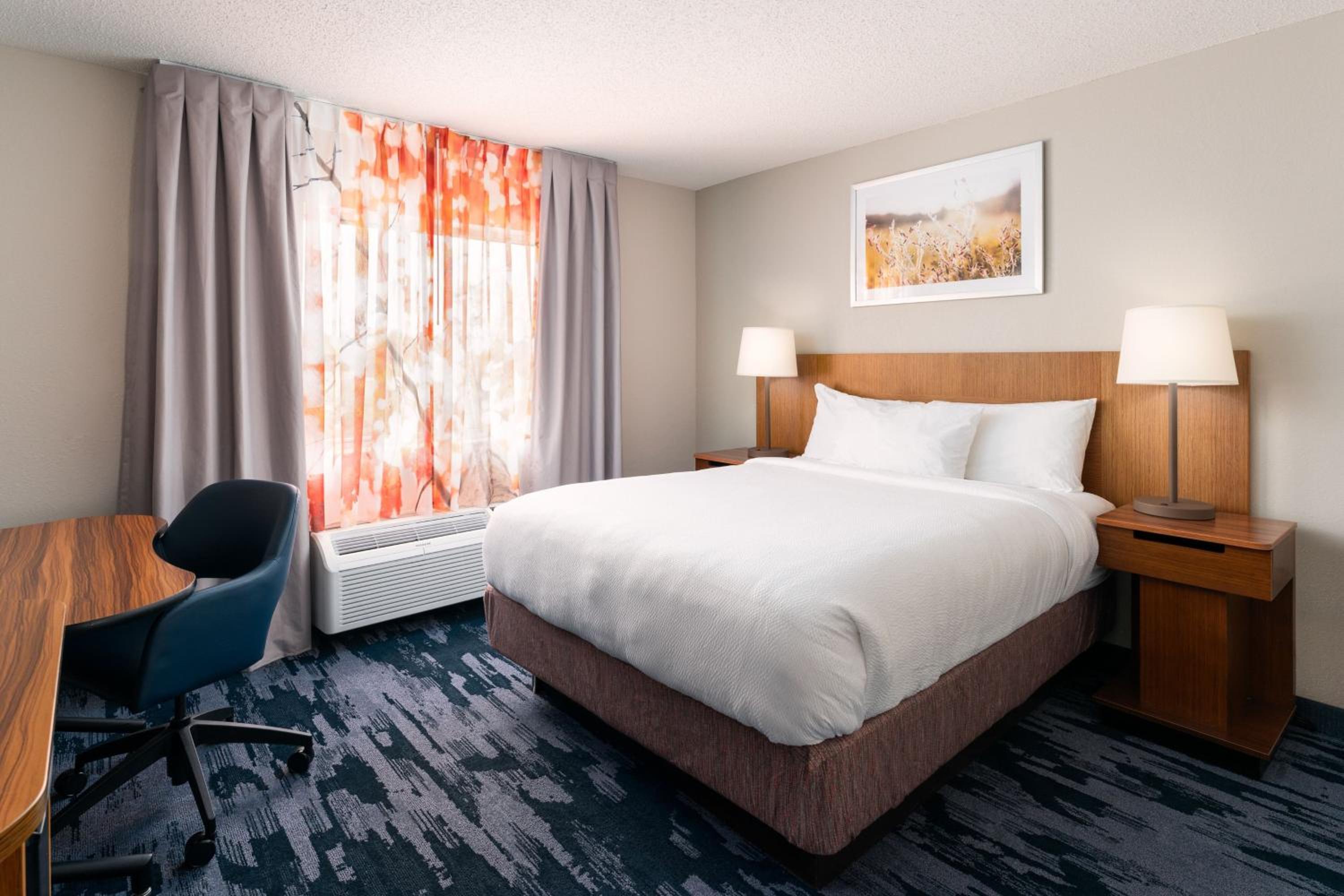 Queen Room - Photo 1