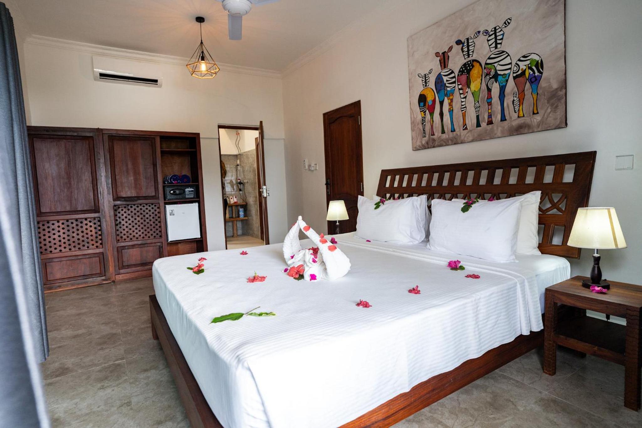 Deluxe King Suite