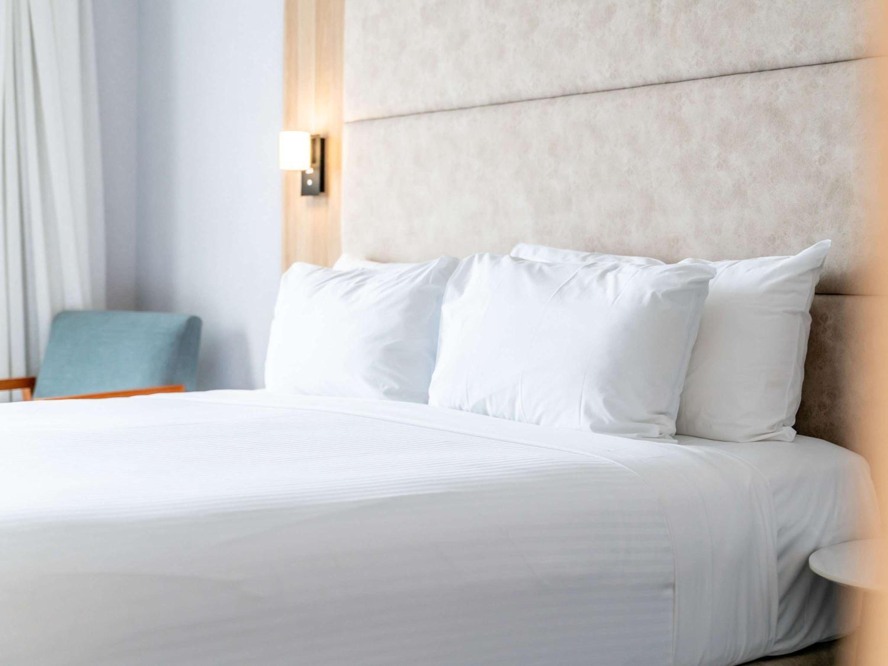 Deluxe King Room with Bay View