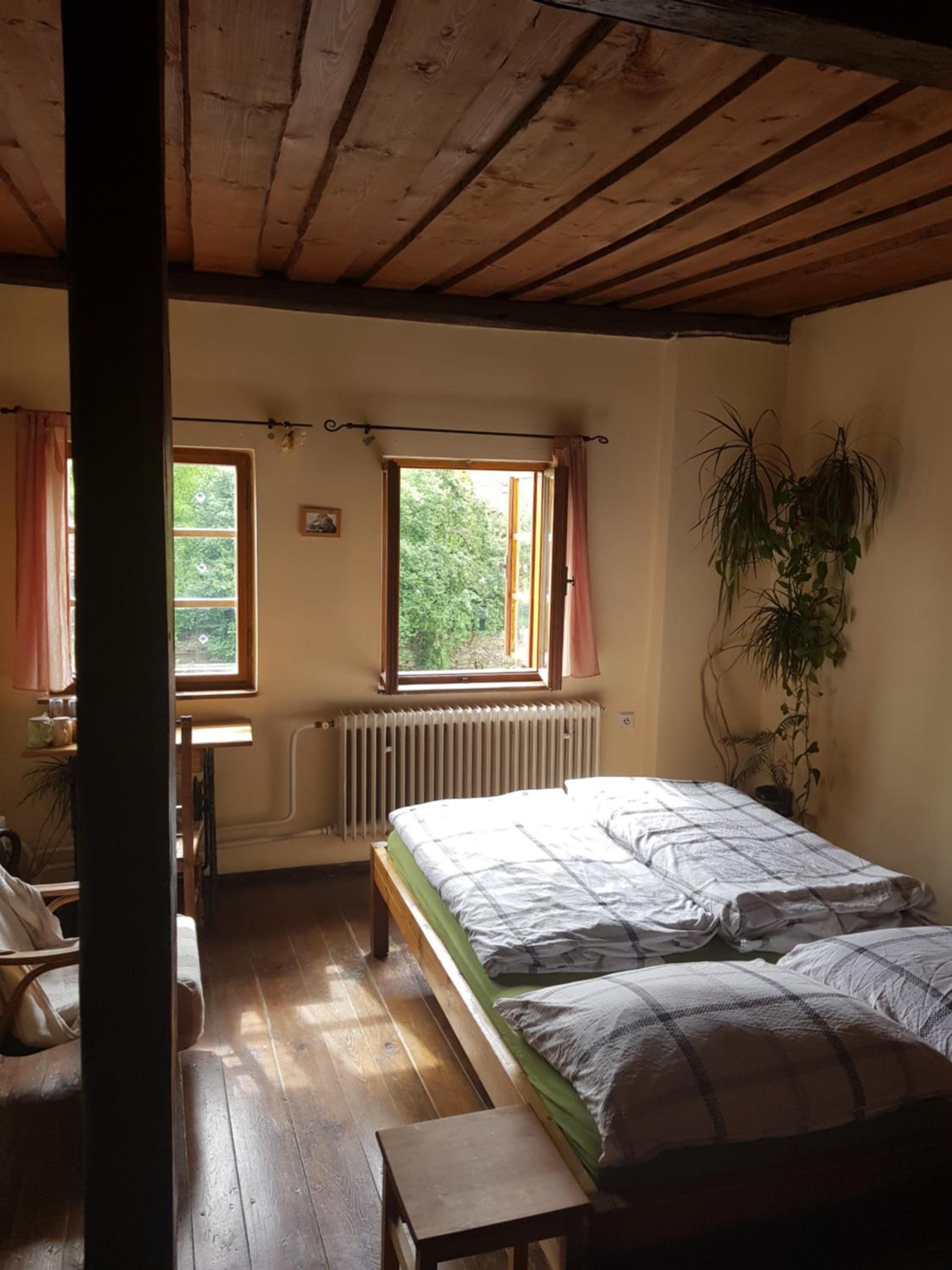 Double Room with Shared Bathroom photo 1