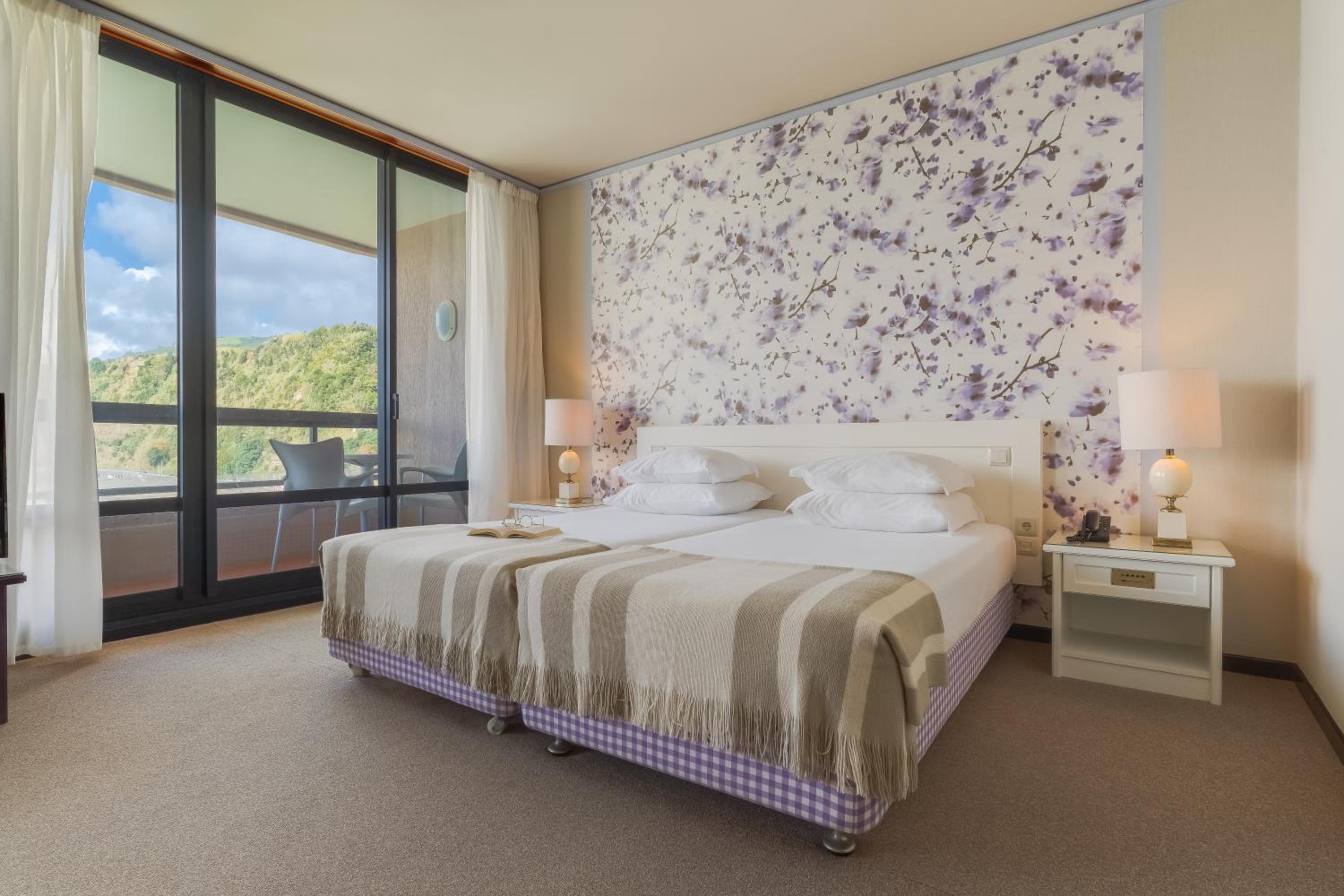 Available room