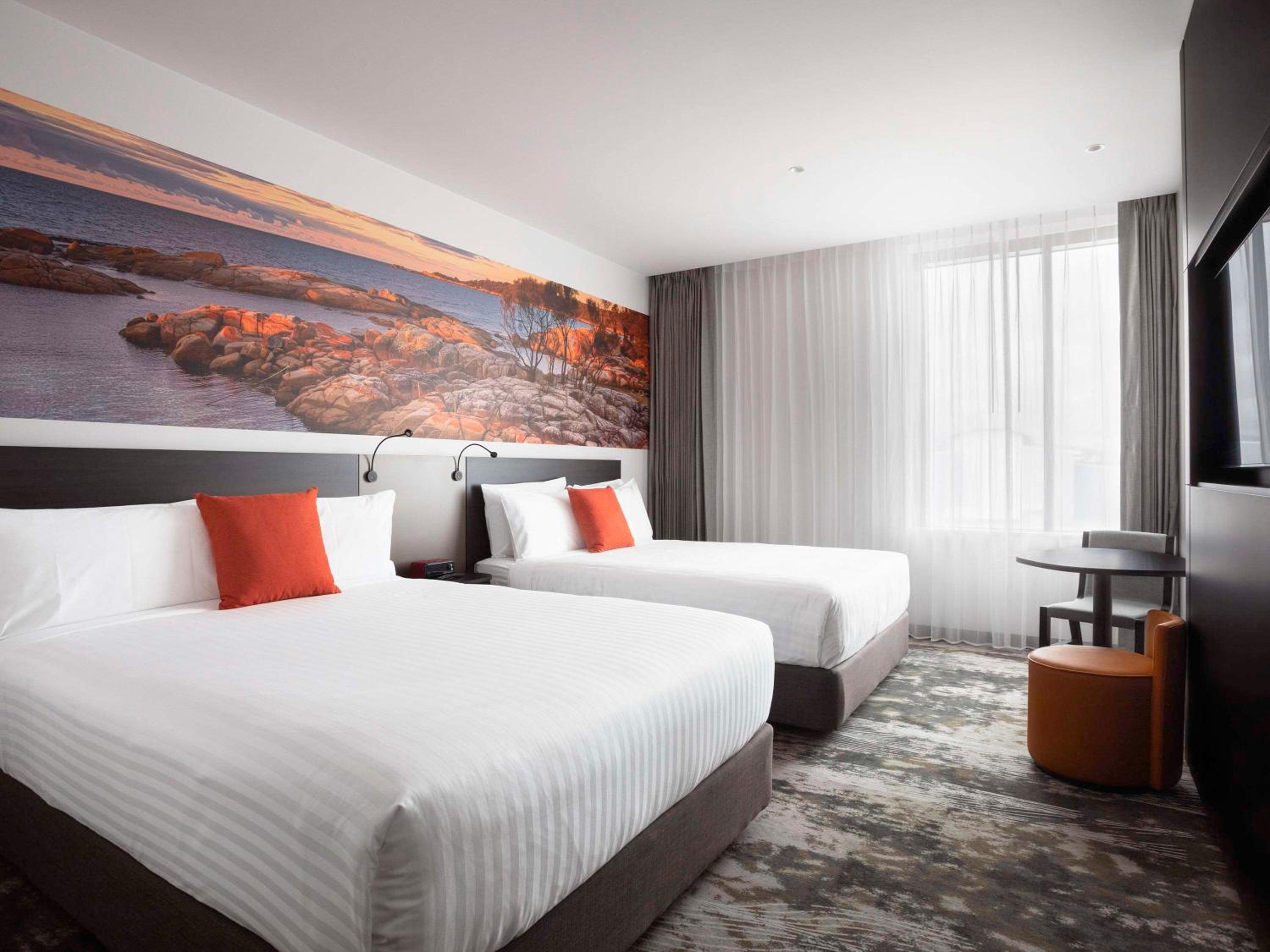 Standard Room with Two Queen Beds - Photo 1