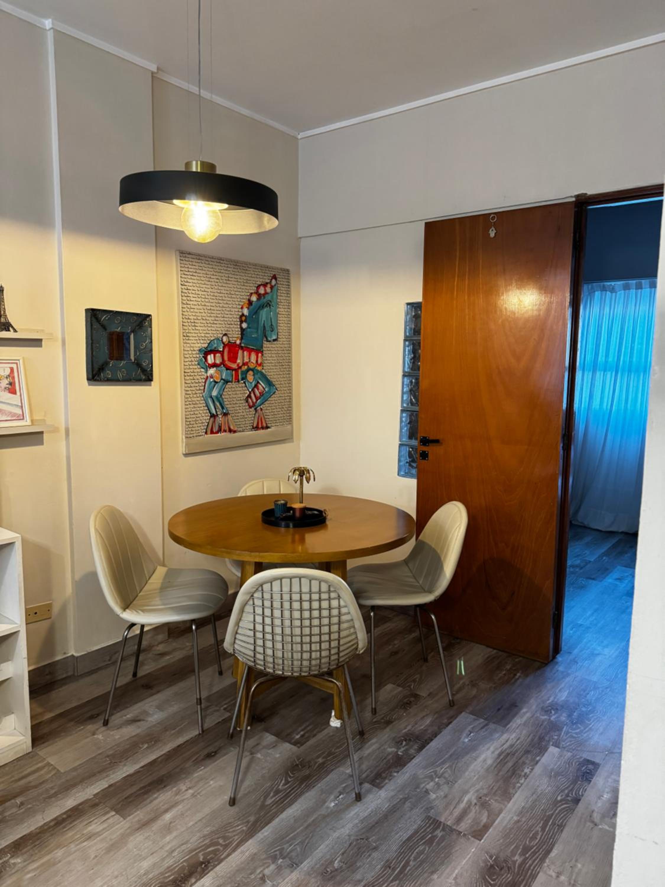 One-Bedroom Apartment photo 2