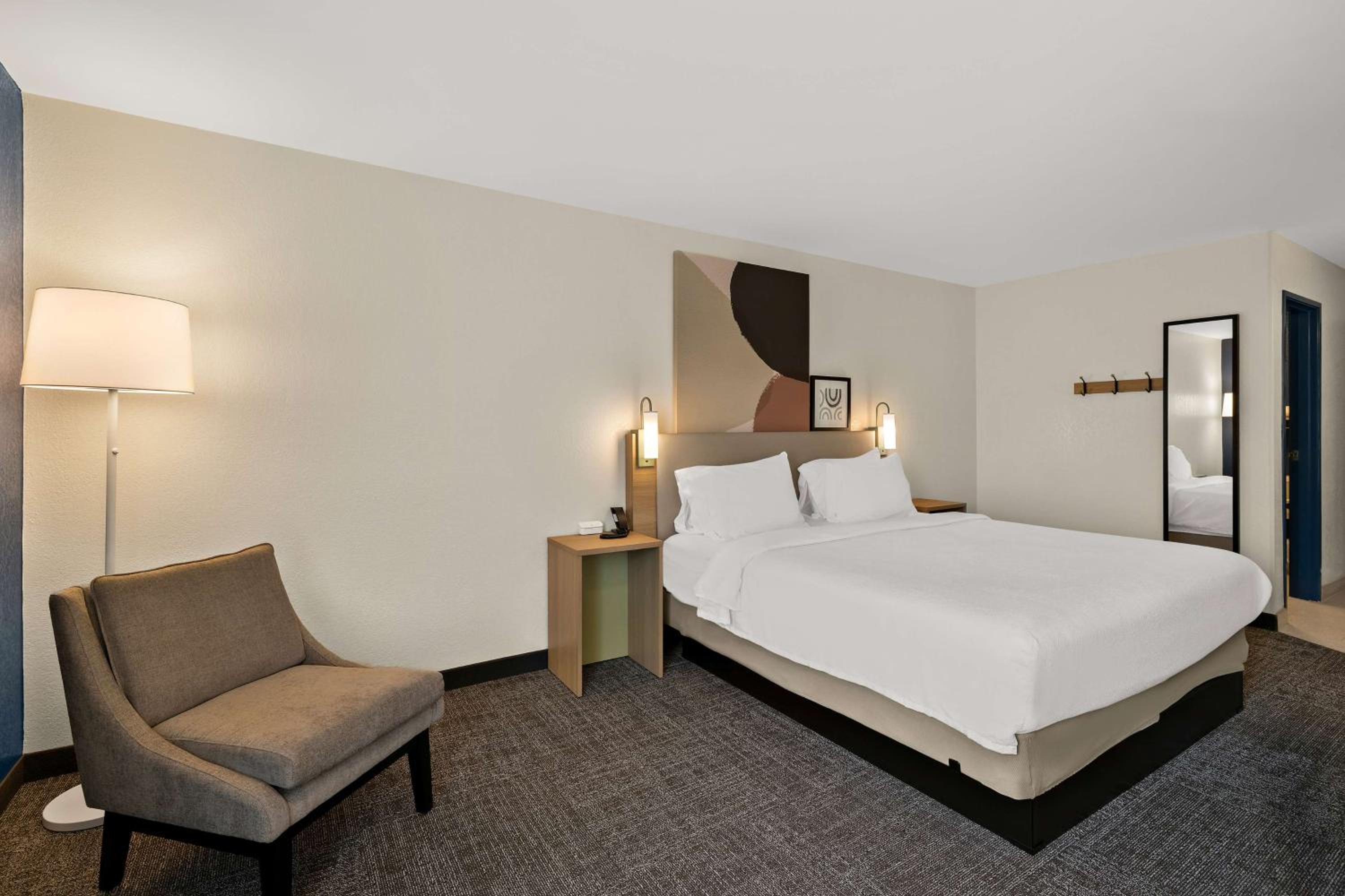 King Room - Photo 1