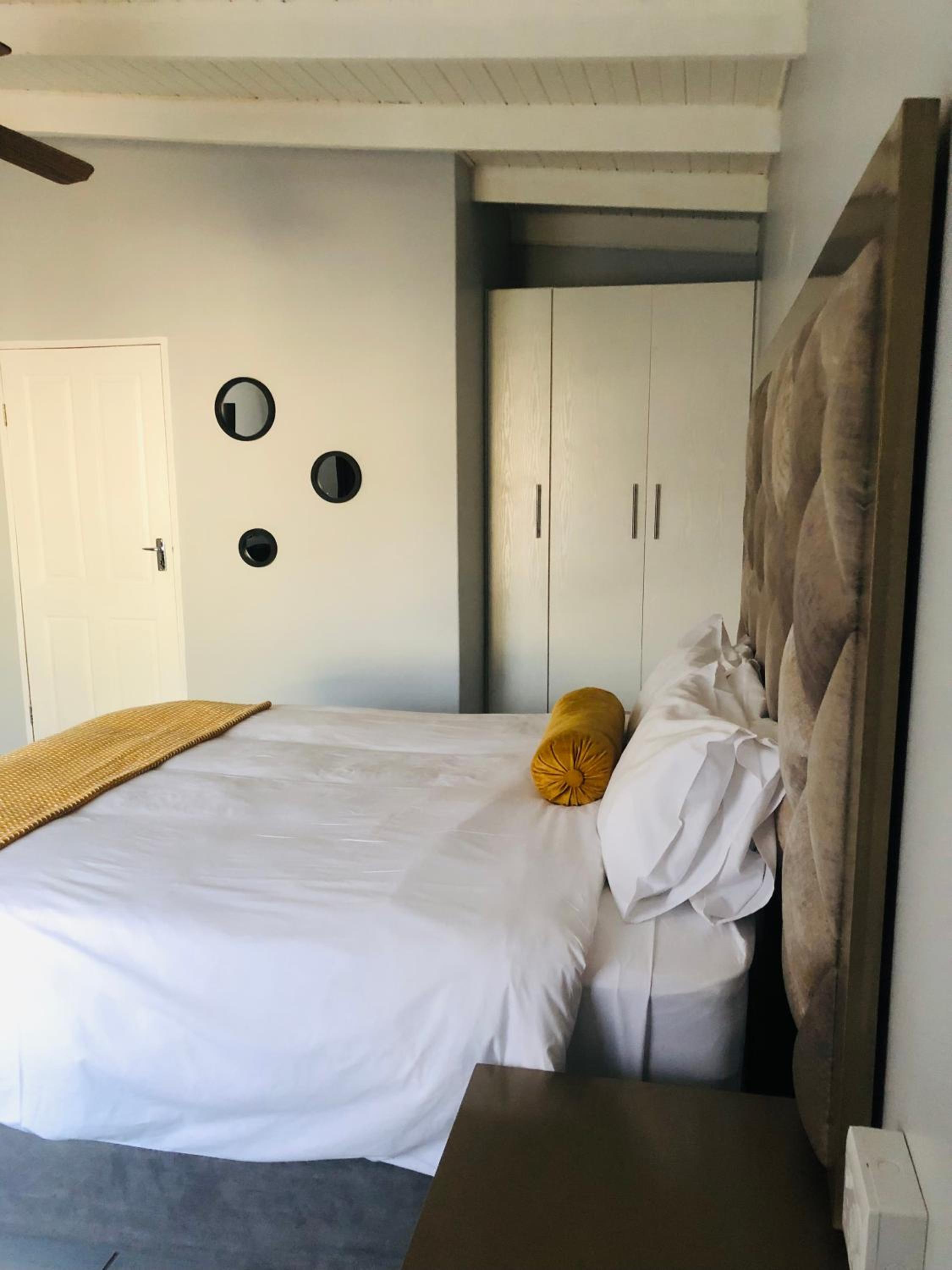 Deluxe Queen Room photo 1