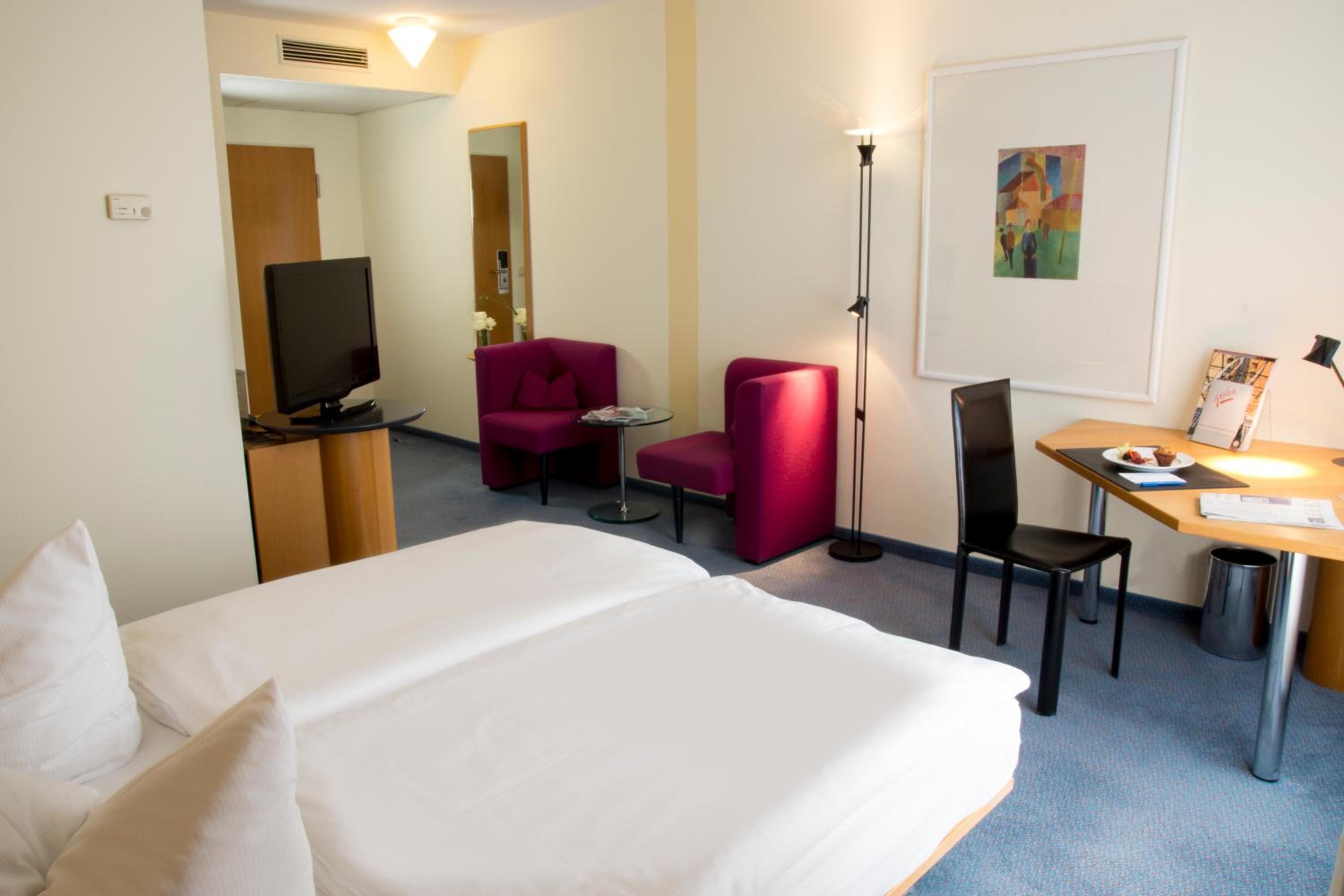 Standard Double Room - Photo 5