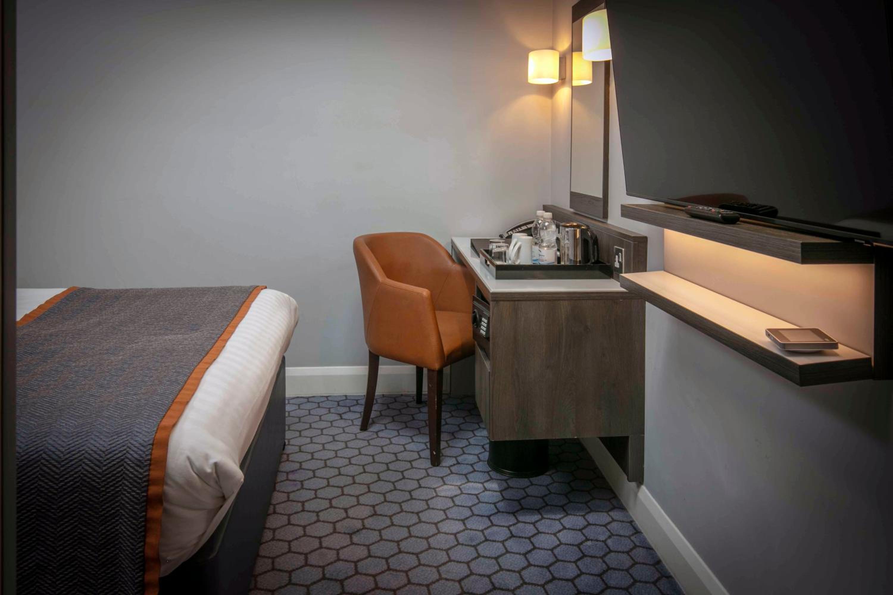 Junior Suite with Double Bed photo 3