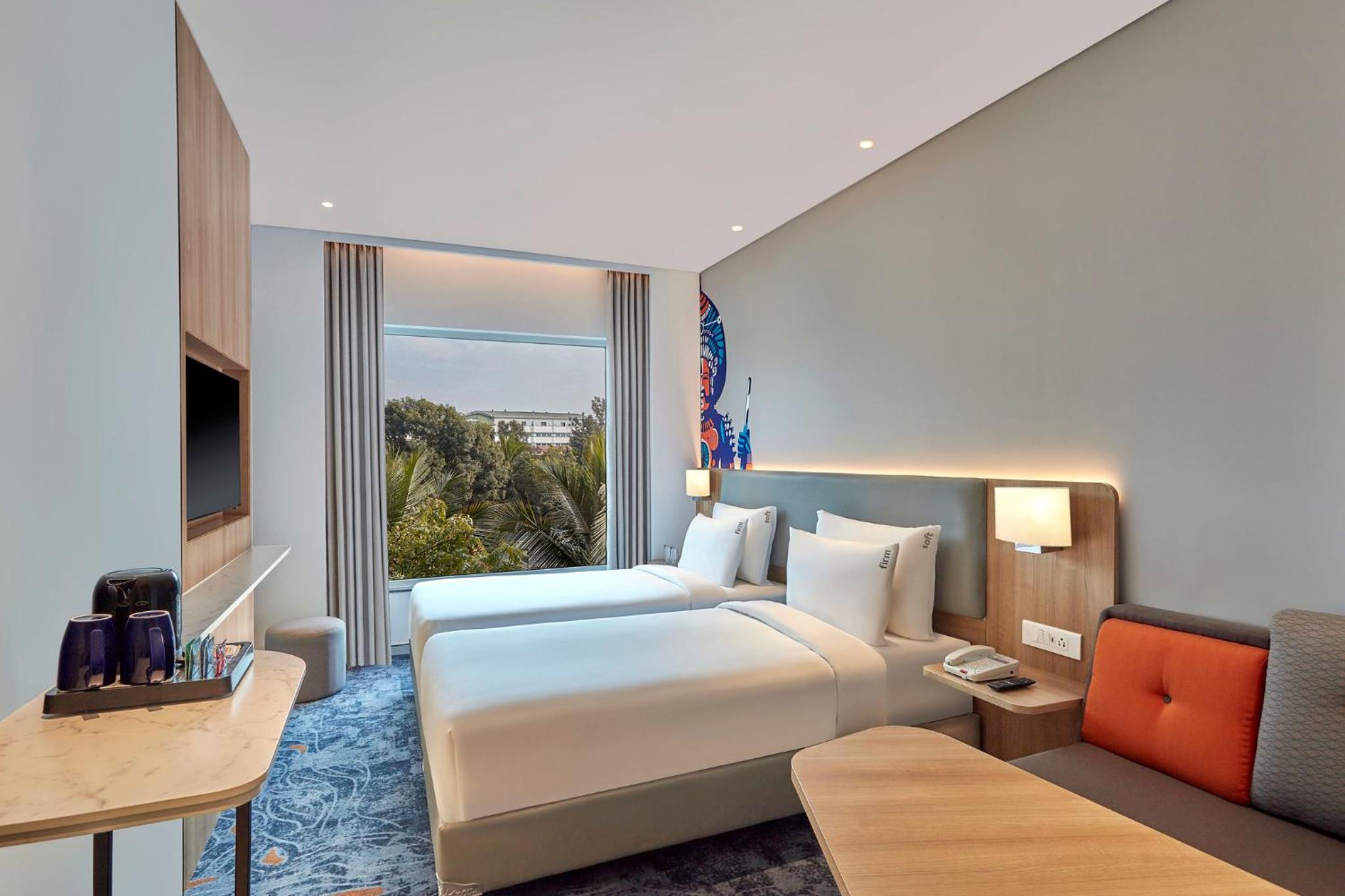 Standard Twin Room - Photo 9