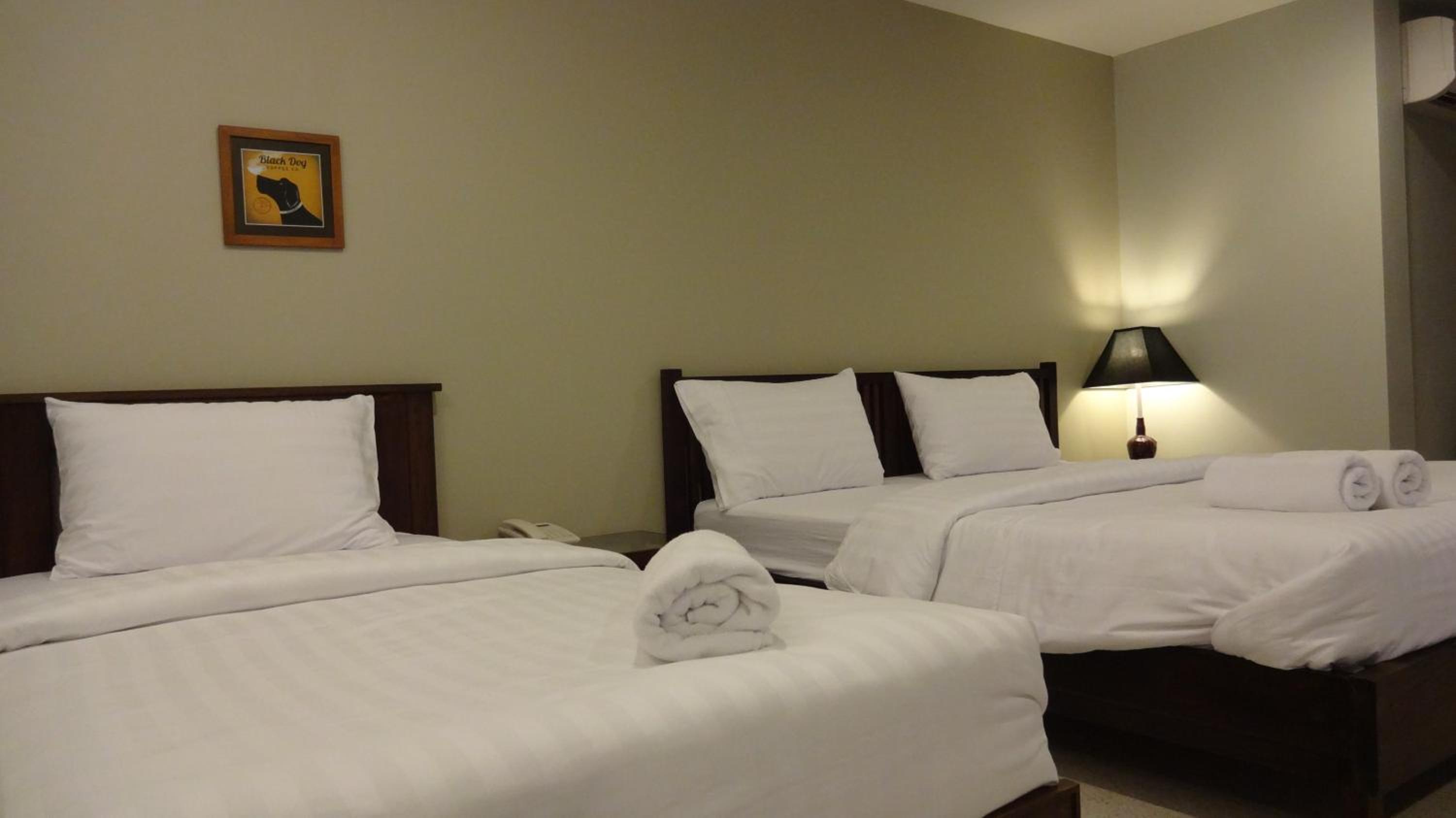Deluxe Triple Room photo 3