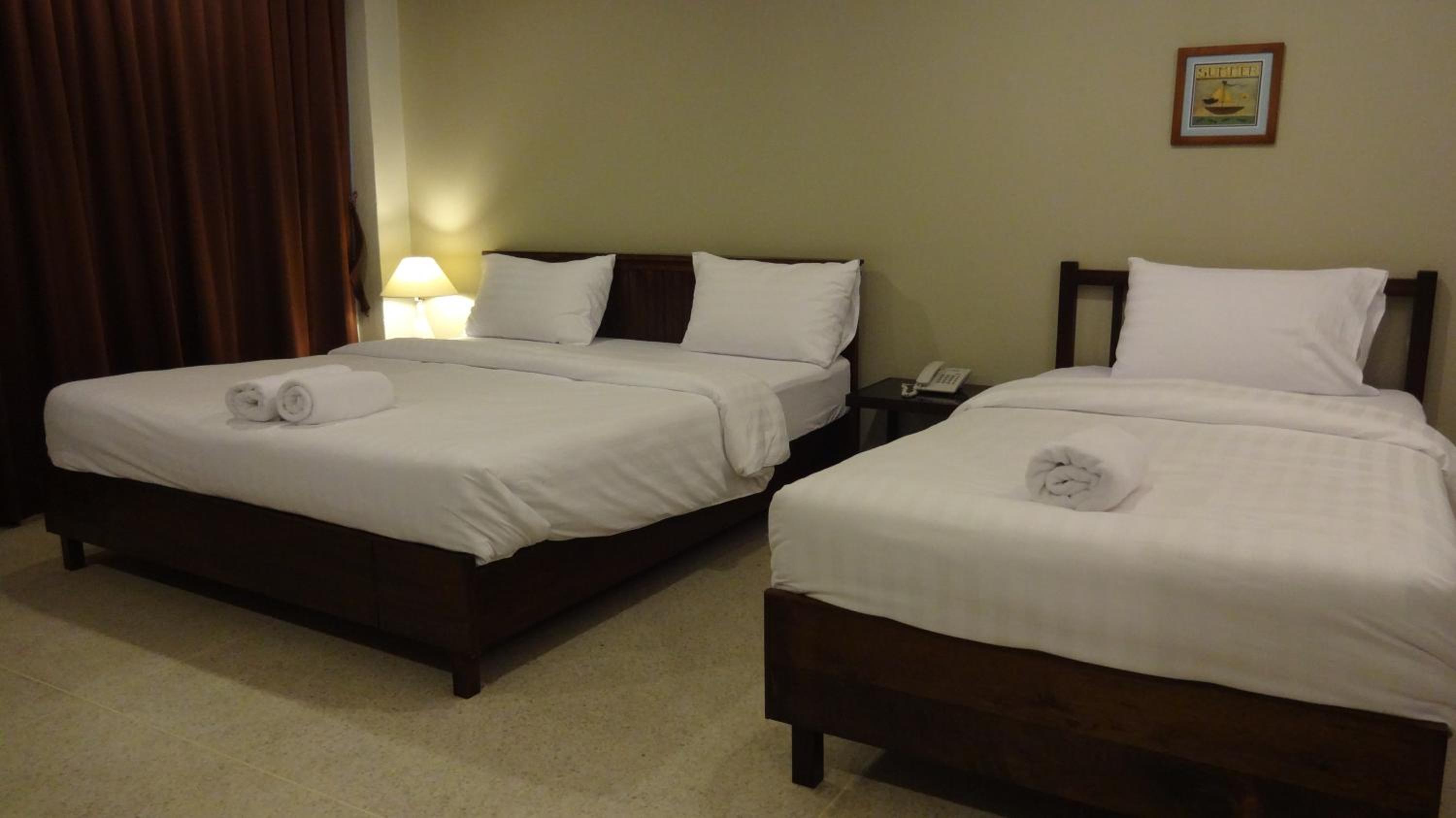 Deluxe Triple Room photo 2