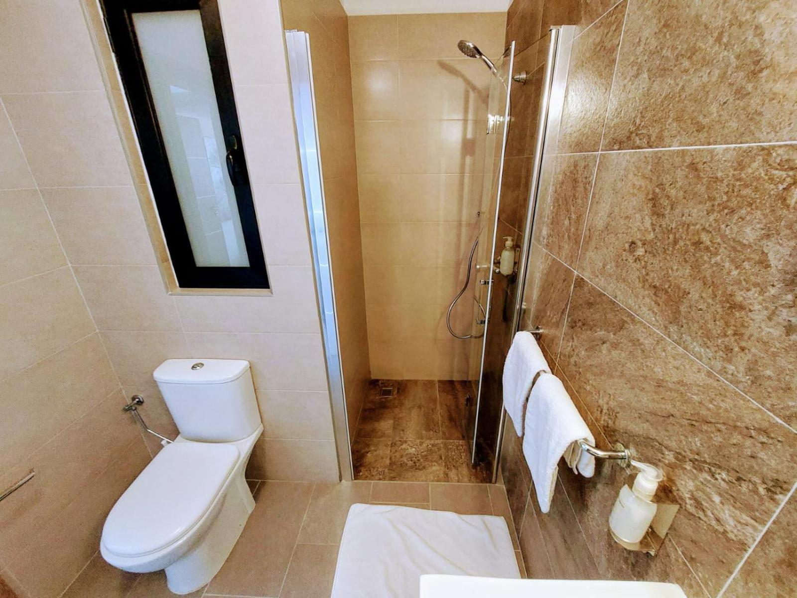 Penthouse Suite - Photo 7