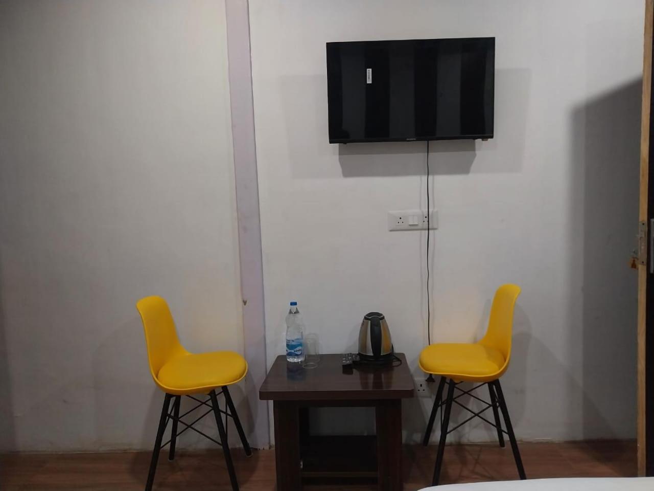 Single Room photo 2