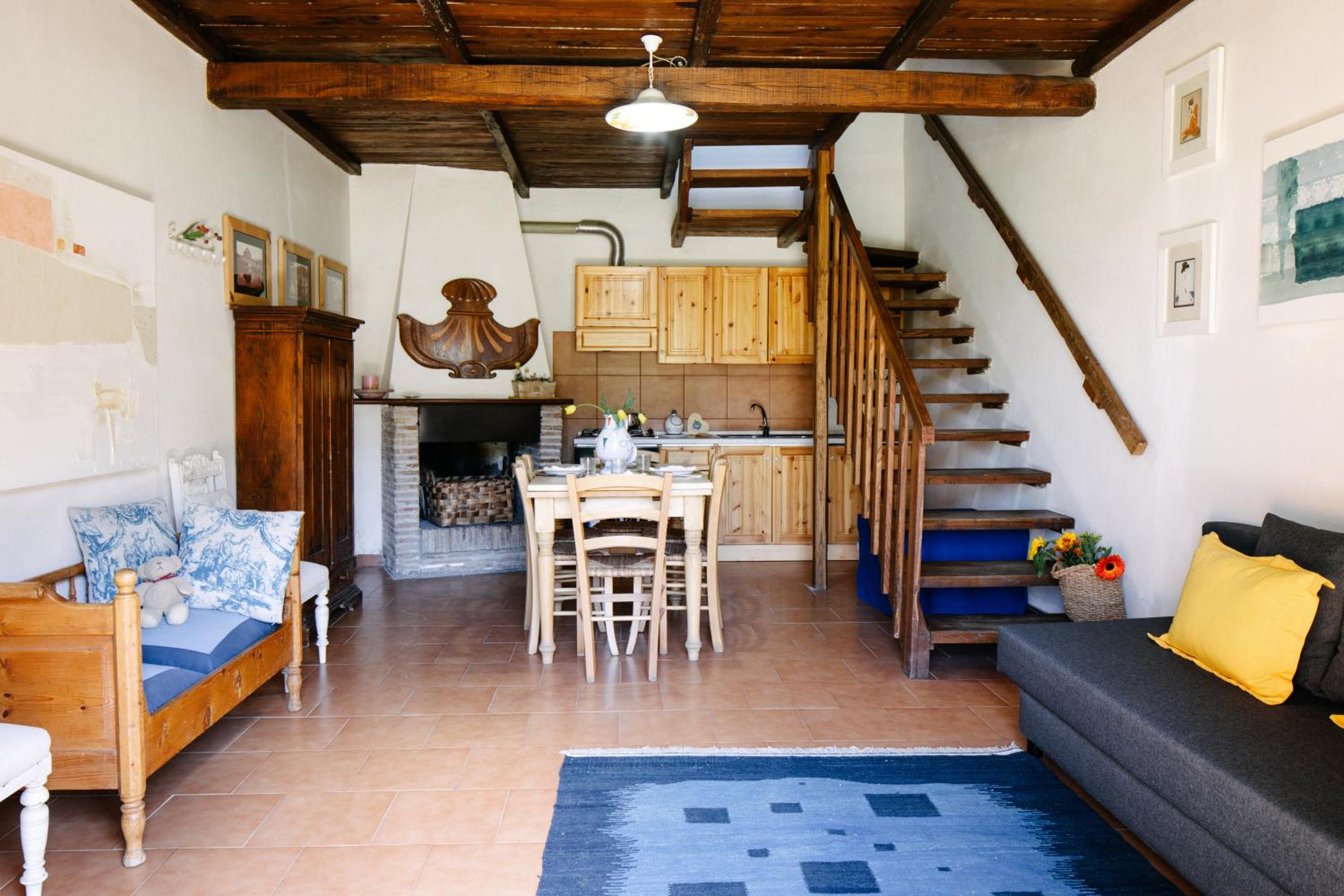 Maisonette photo 1