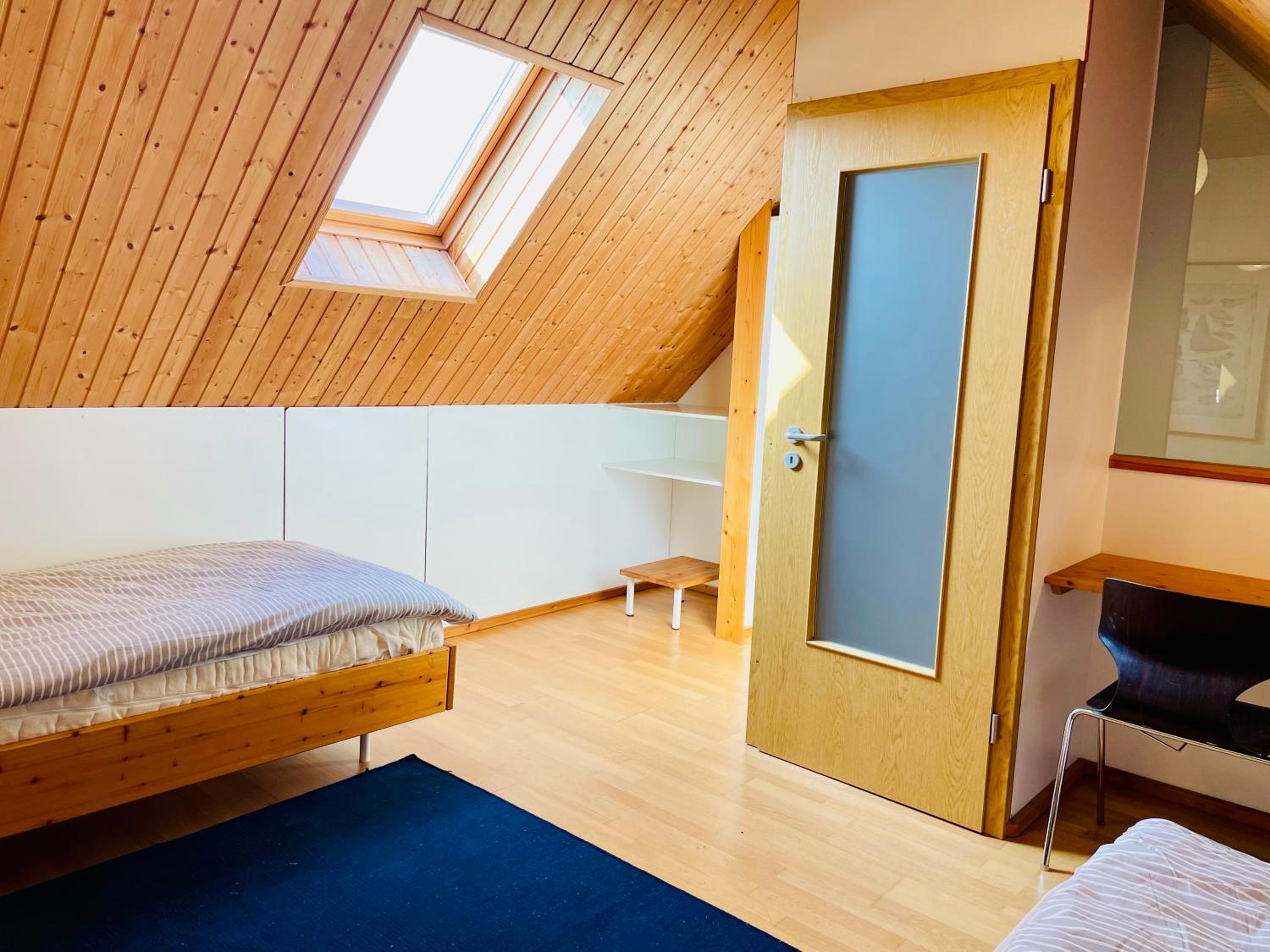 Three-Bedroom House photo 3