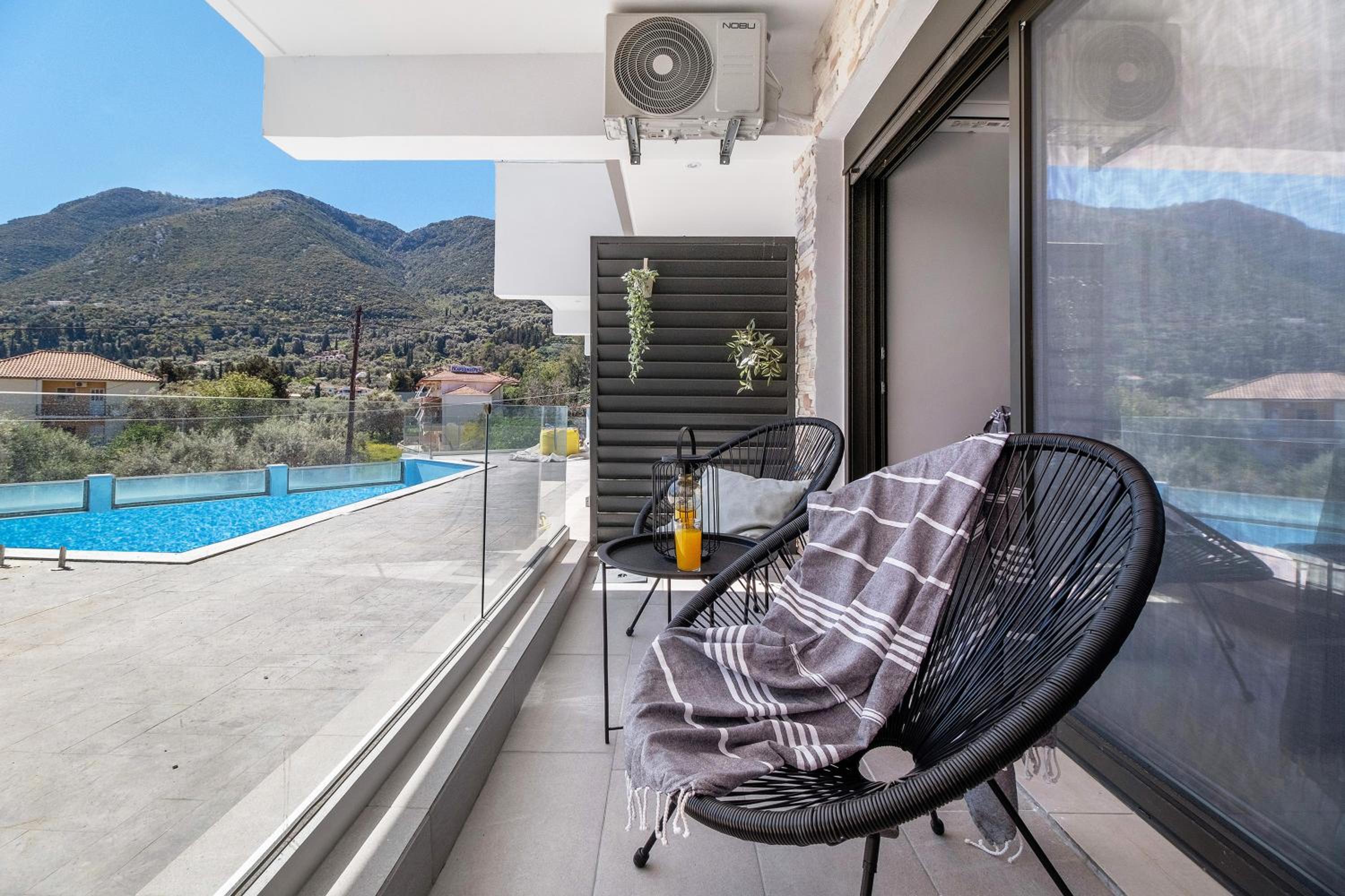 Superior One-Bedroom Apartment with Balcony photo 3