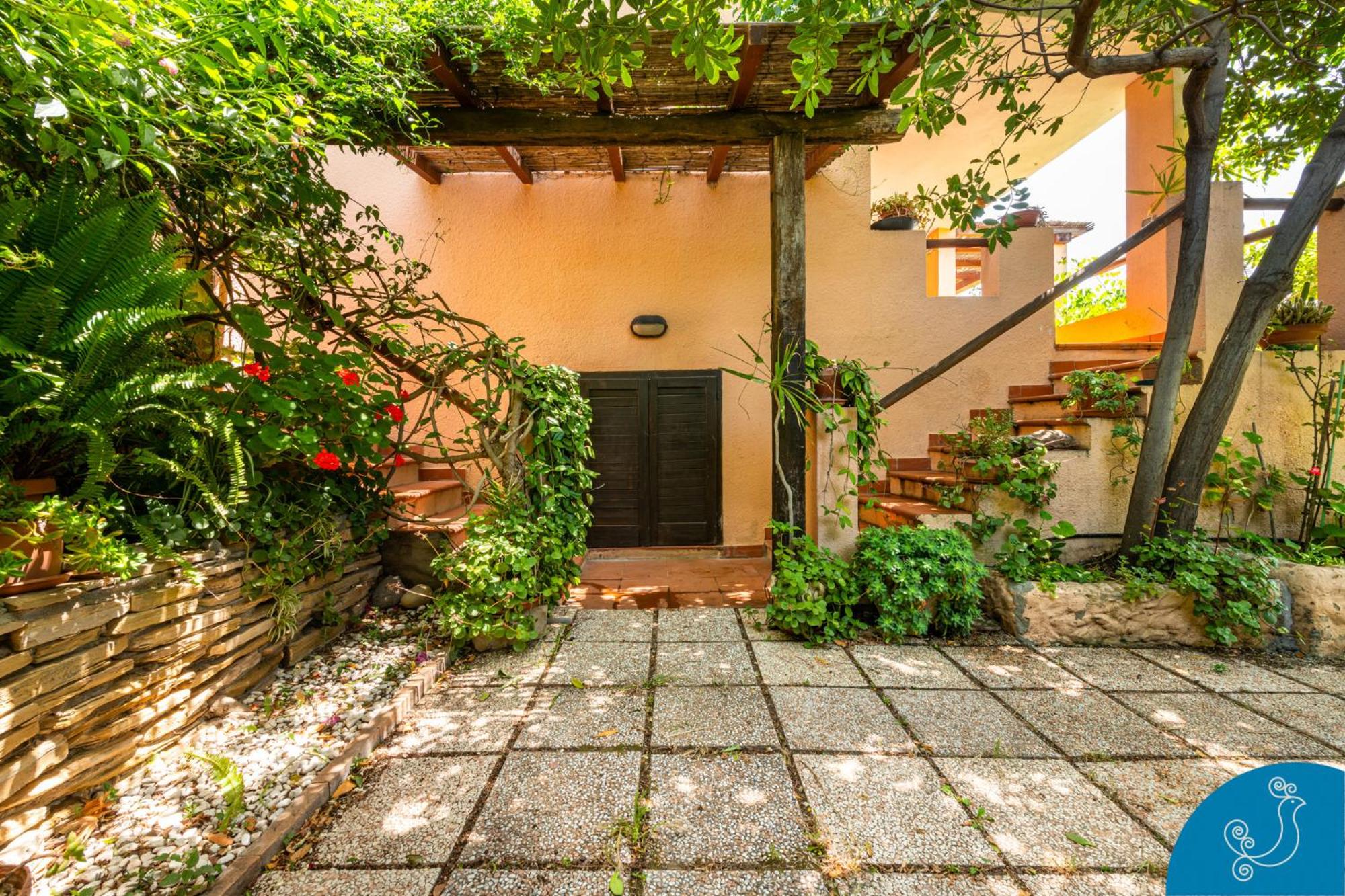 Three-Bedroom Villa photo 3