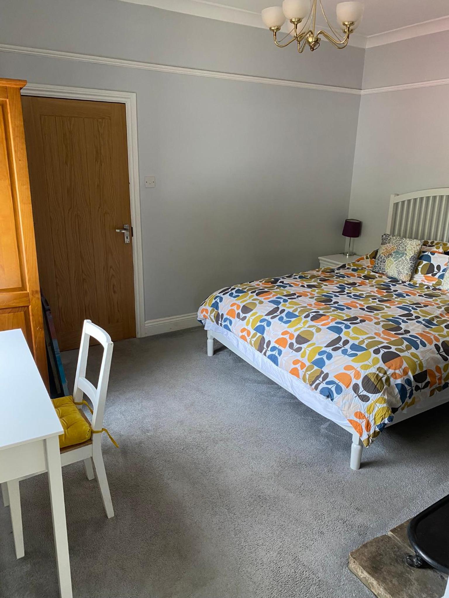 One-Bedroom Apartment - Photo 13