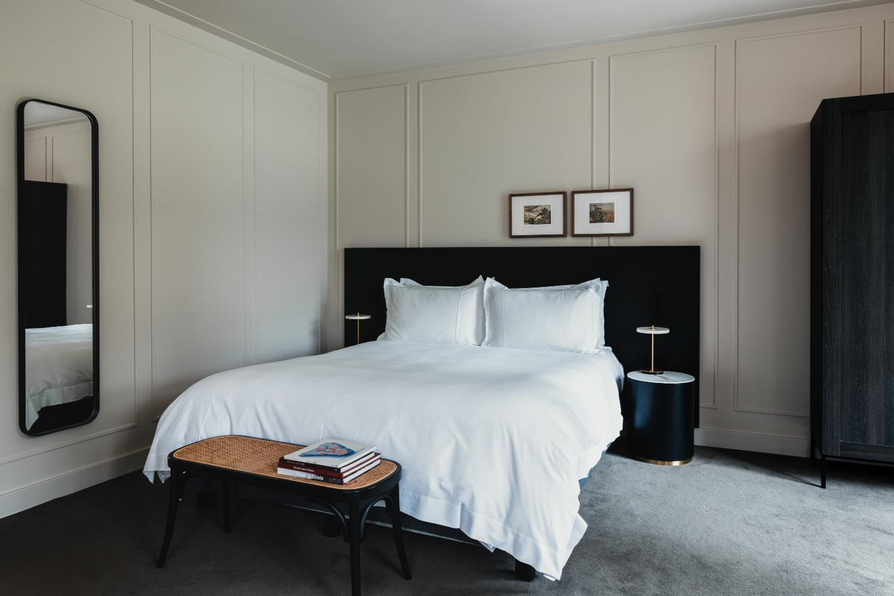 Superior King Room