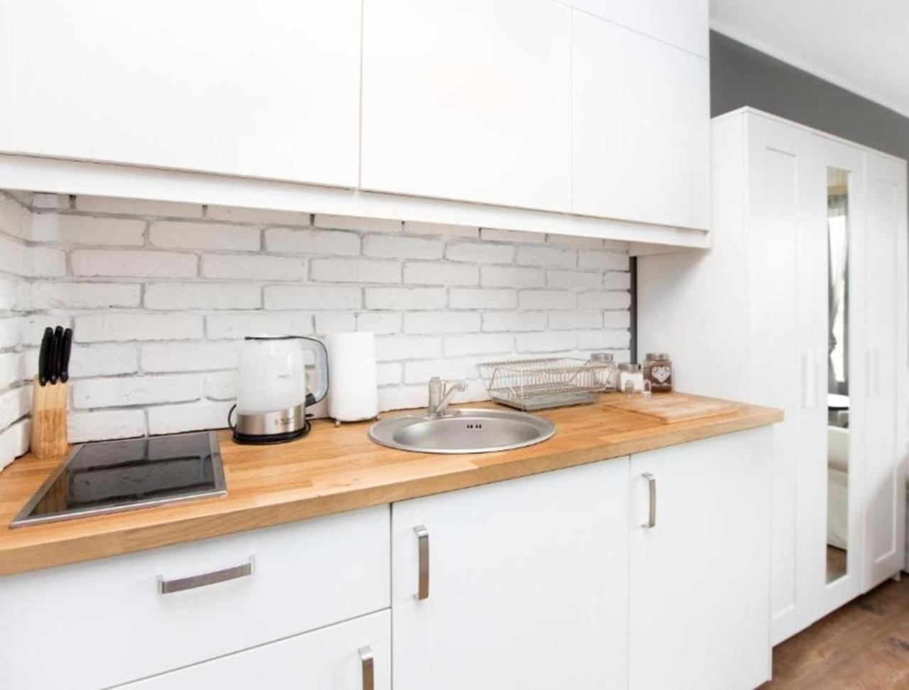 Studio Apartment photo 3