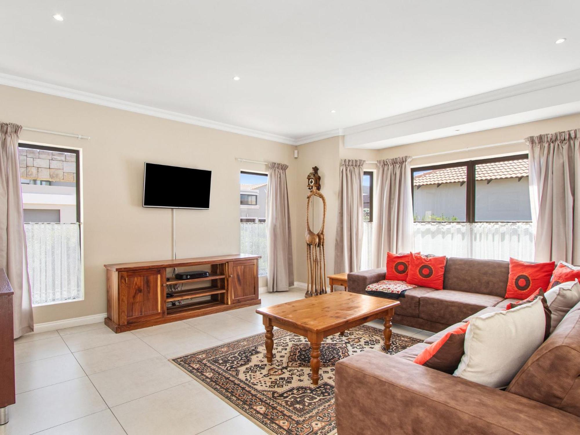 Vacation Home photo 1