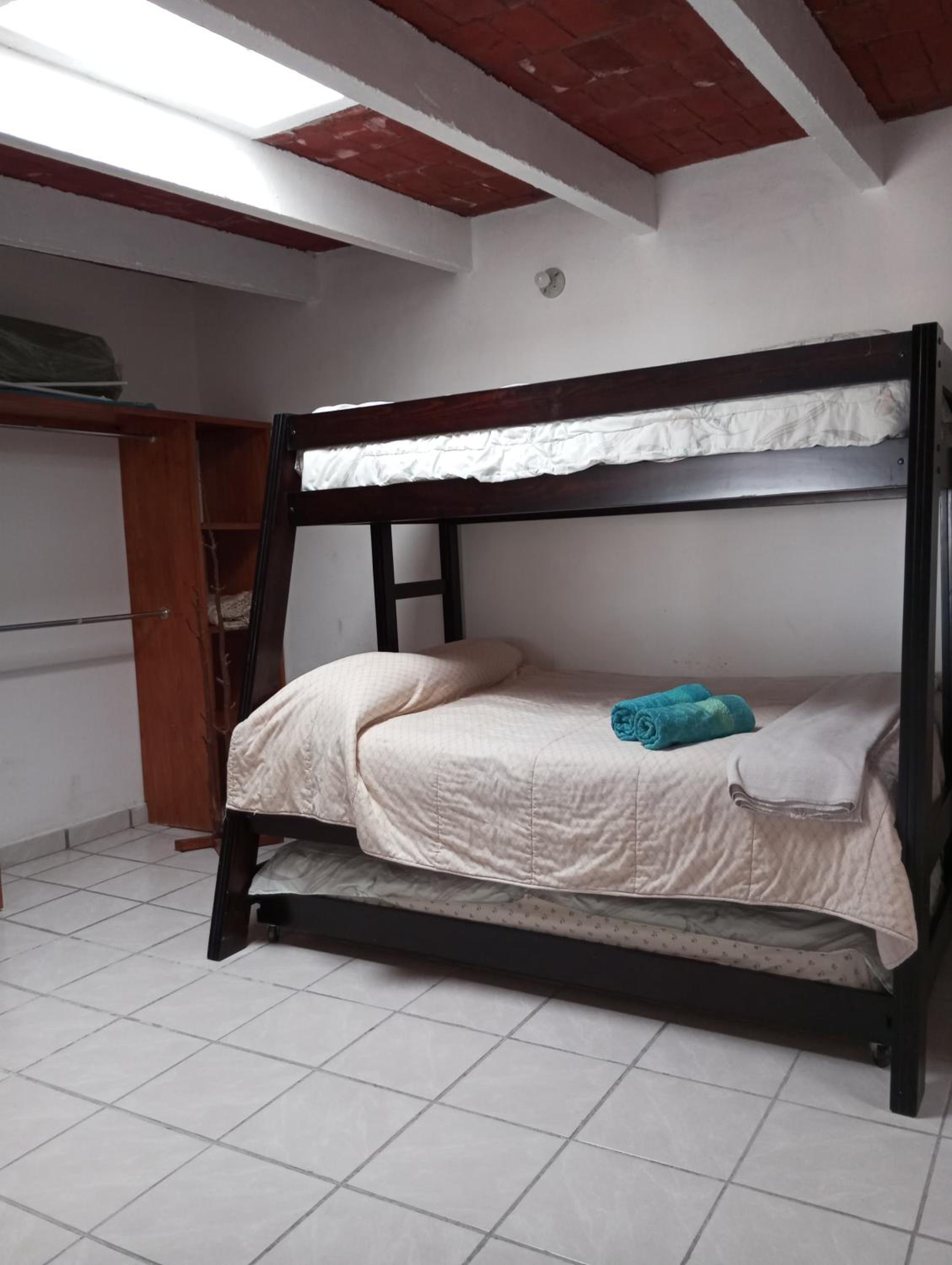 Two-Bedroom House - Photo 3