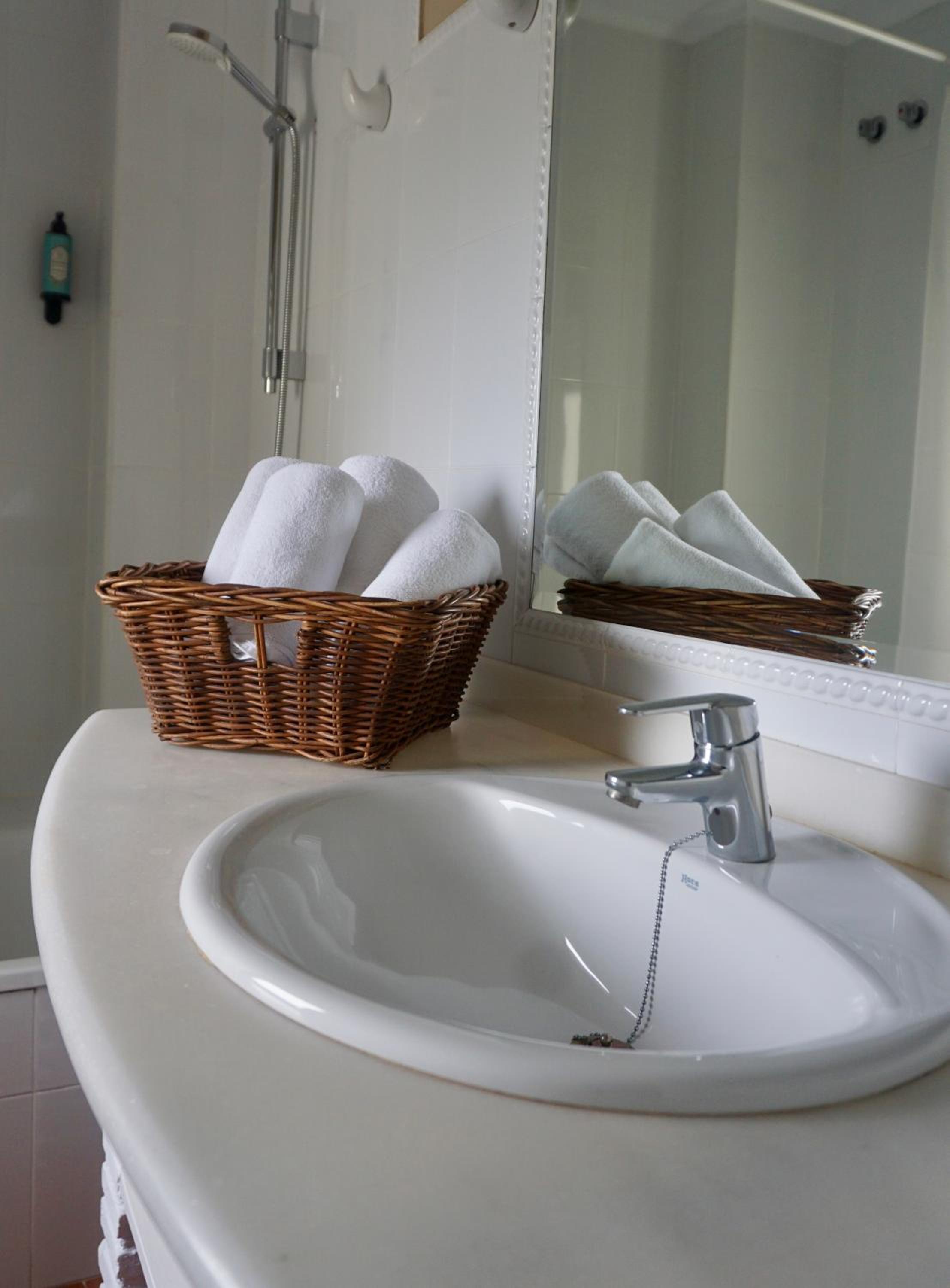 Standard Twin Room with Garden View photo 1