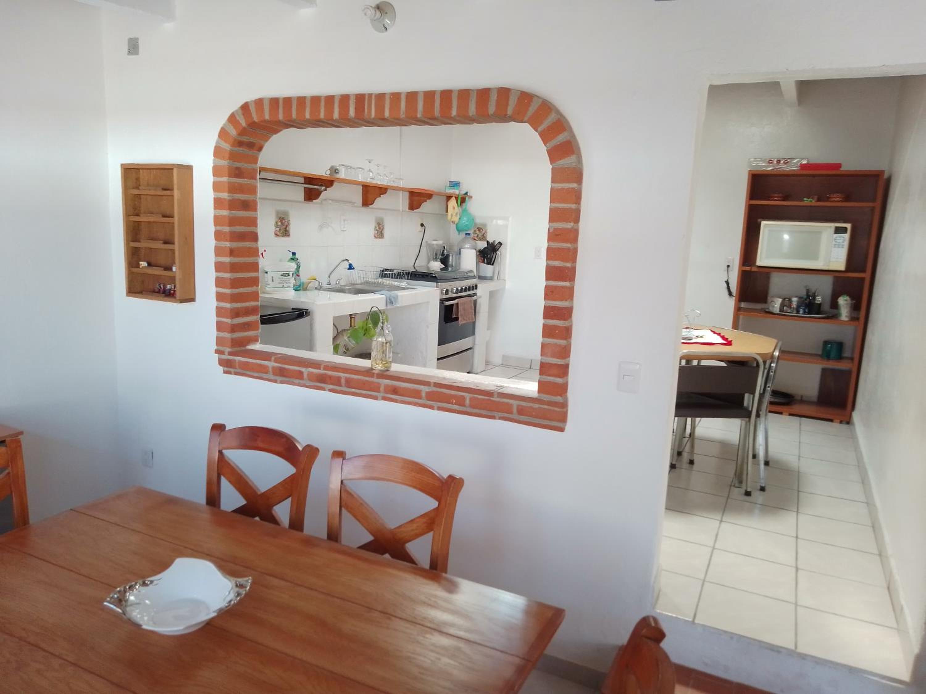 Two-Bedroom House - Photo 8