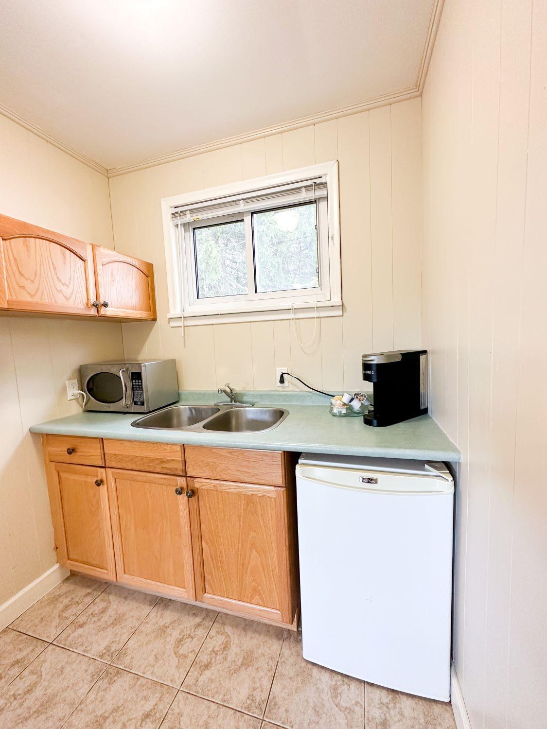 One-Bedroom Suite photo 2