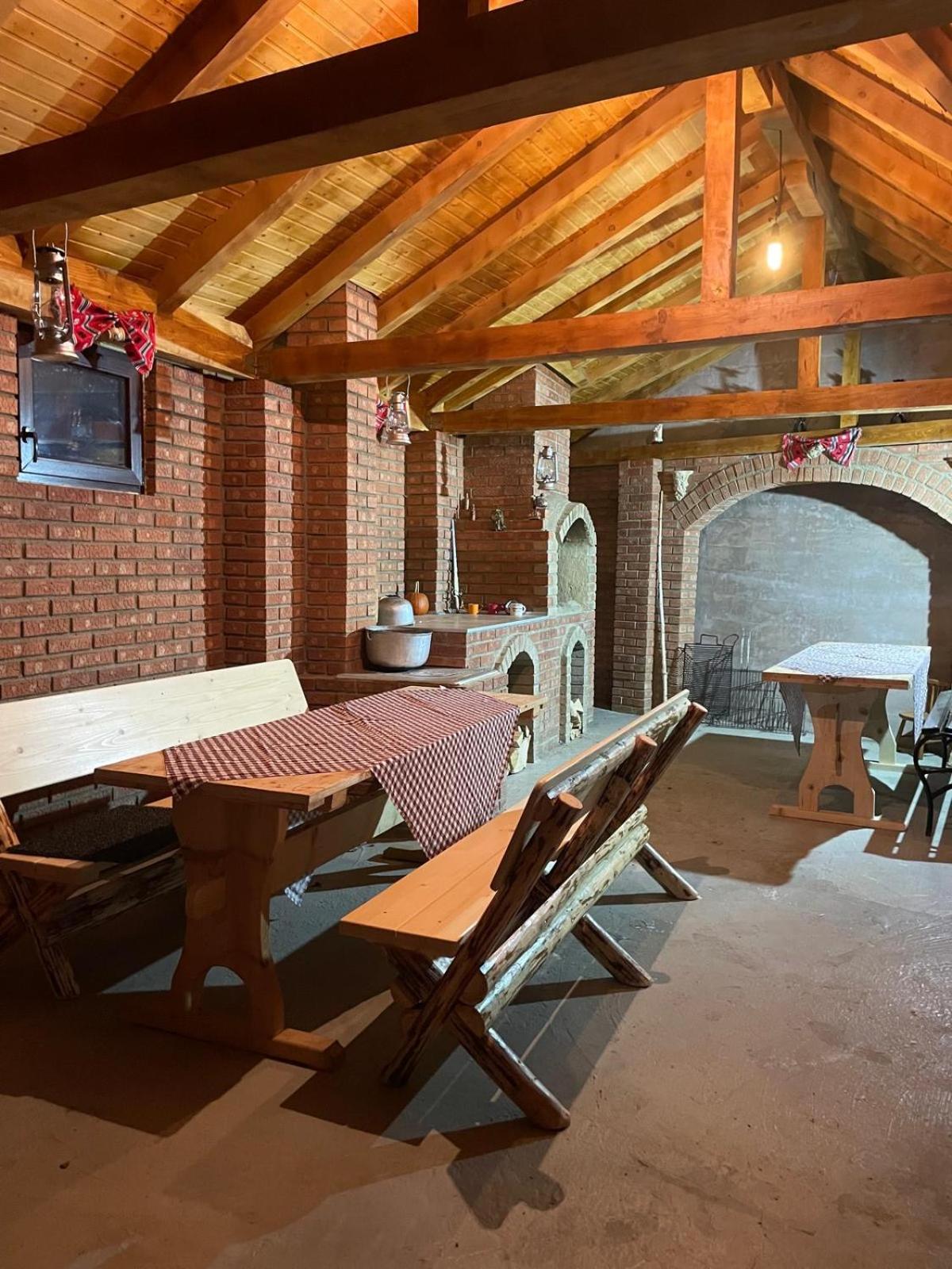 Villa photo 3