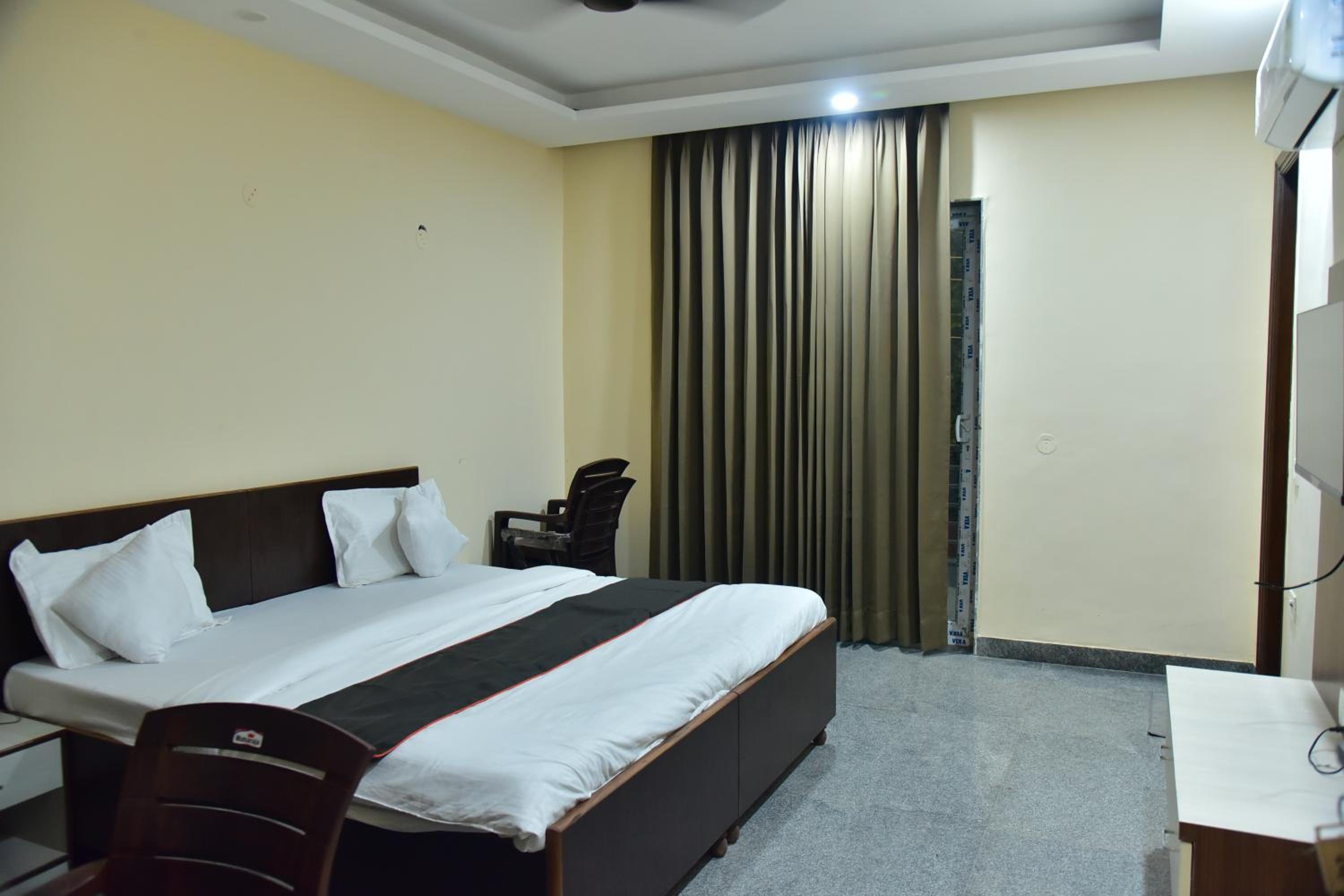 Double Room With Balcony