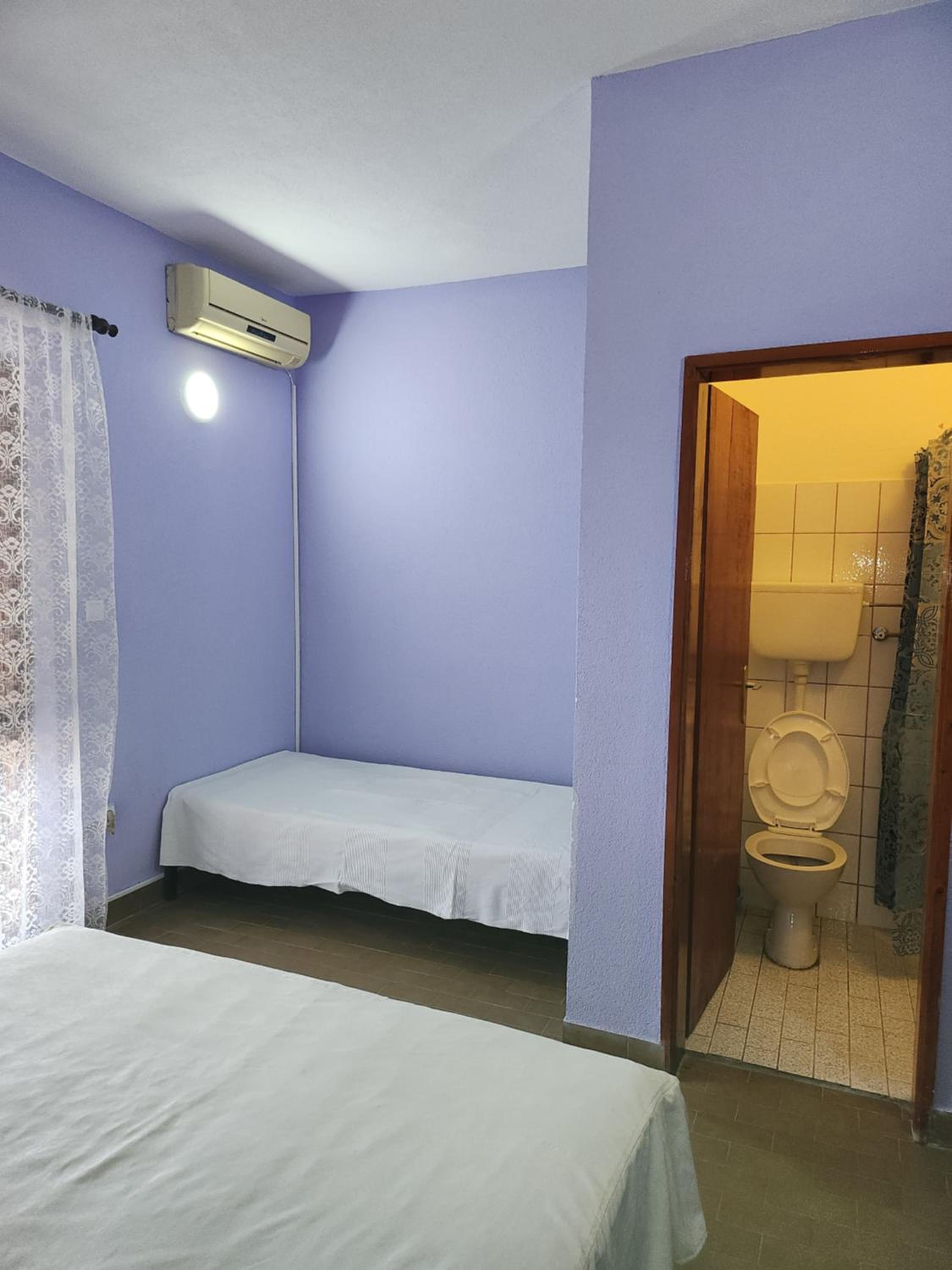 Triple Room with Terrace photo 2
