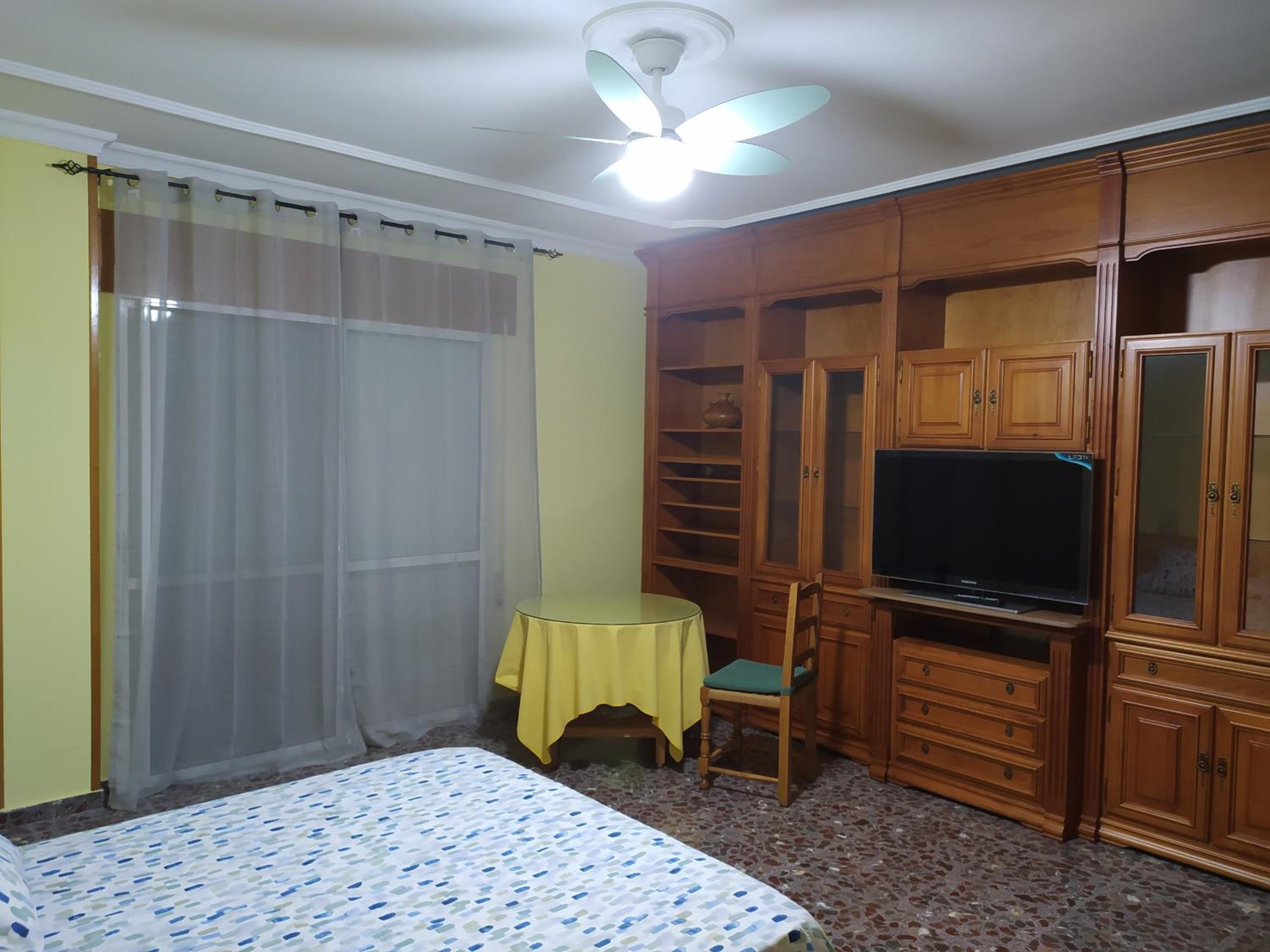 Large Double Room photo 3