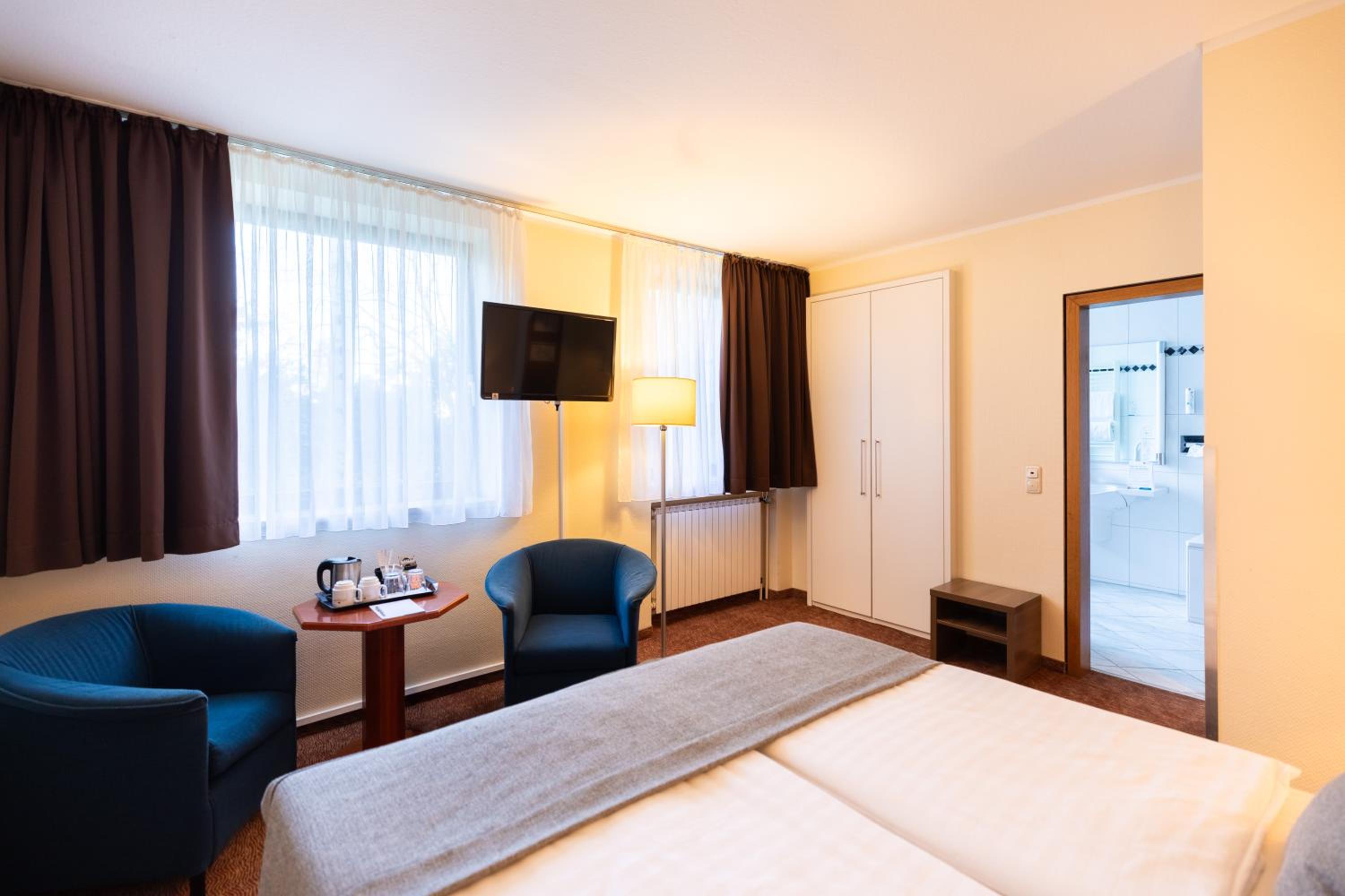 Queen Room - Photo 6