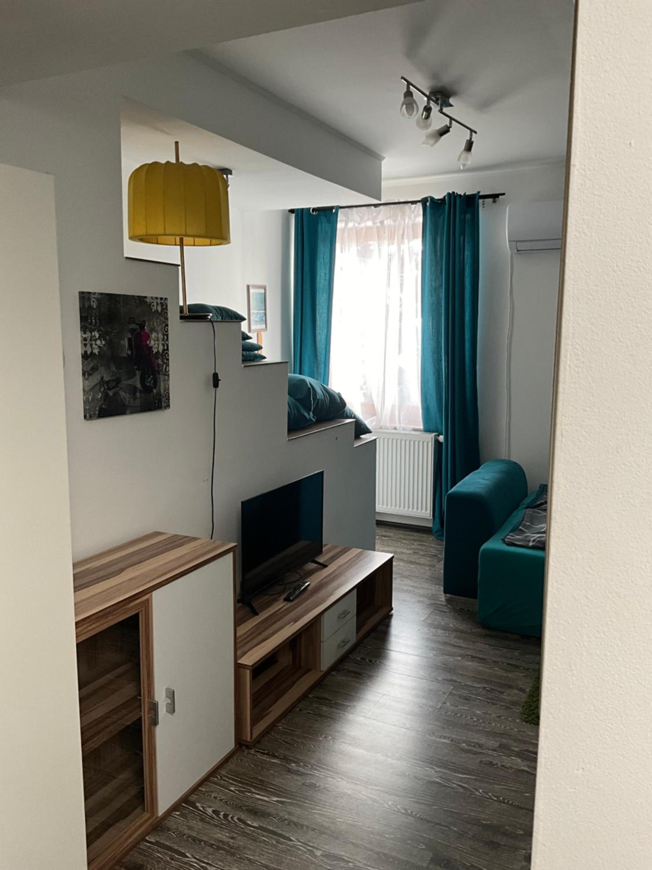 Apartment photo 1