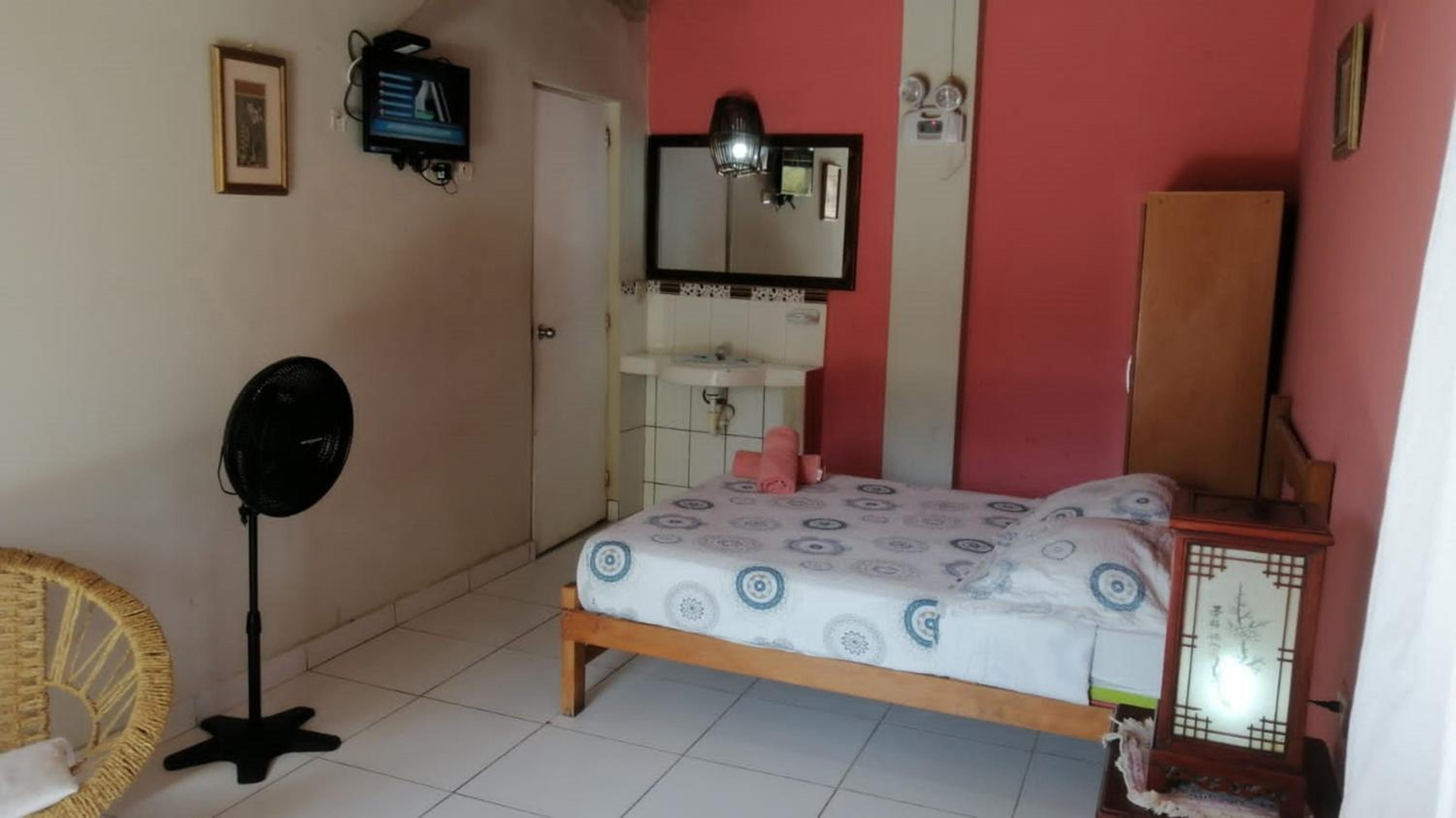 Standard Double Or Twin Room With Garden View photo 3