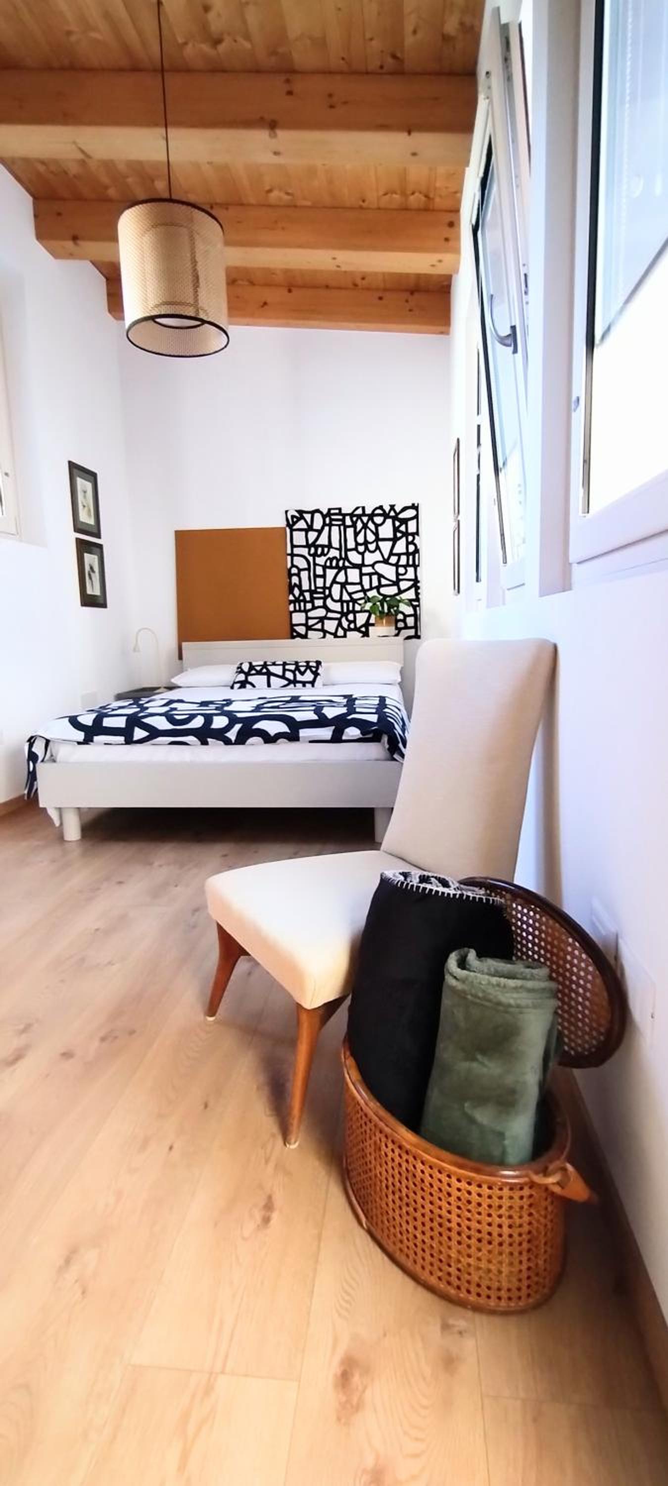 Apartment with Balcony photo 1