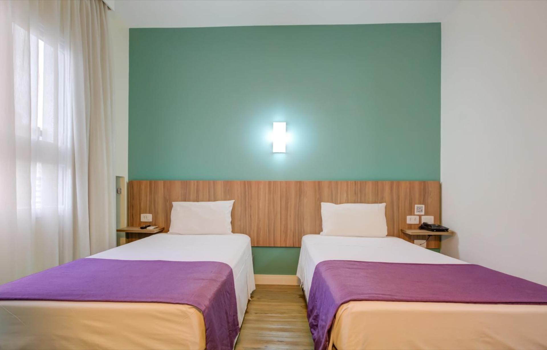 Standard Twin Room photo 1