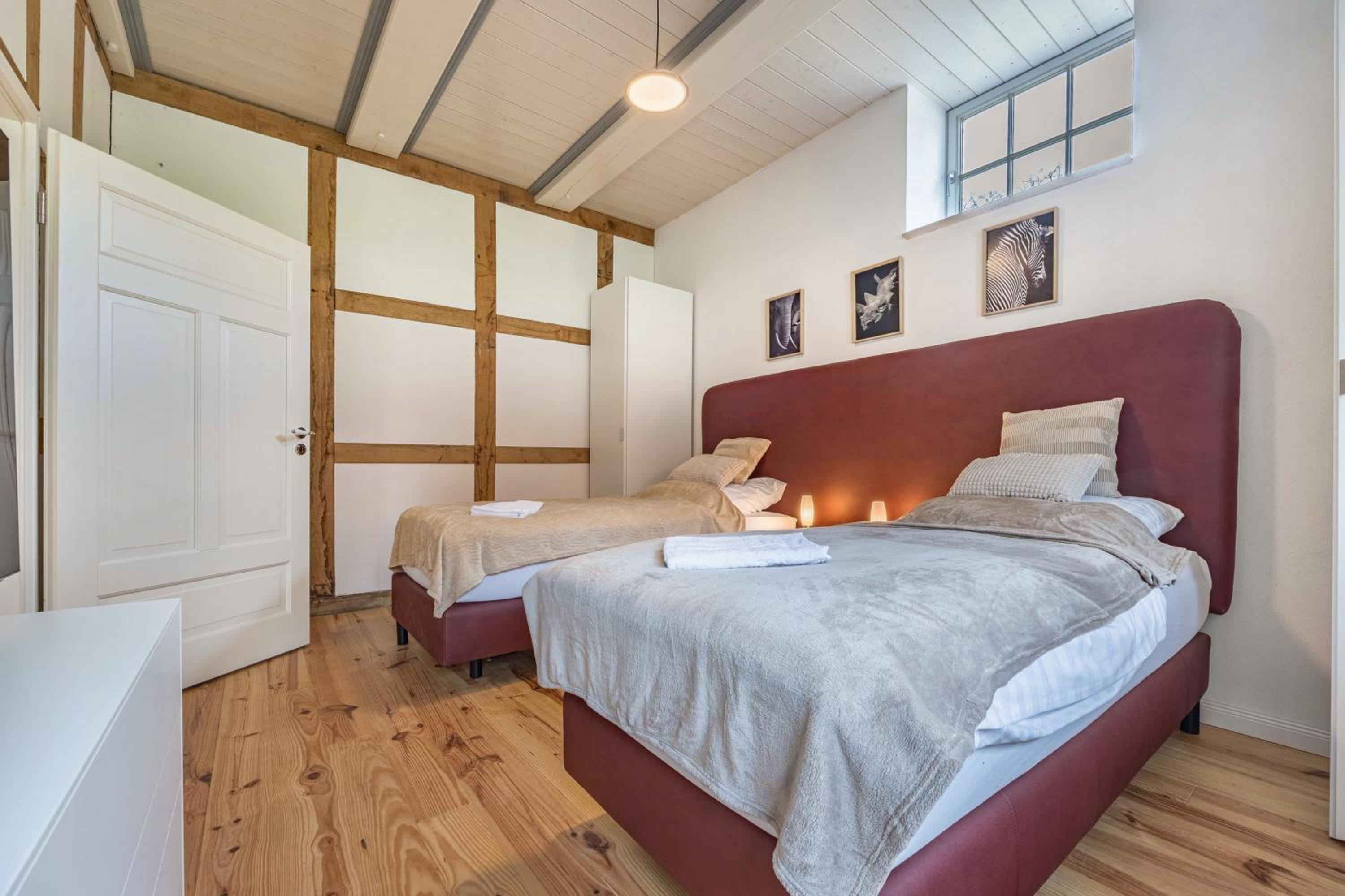 Two-Bedroom Deluxe Apartment with Garden View photo 2