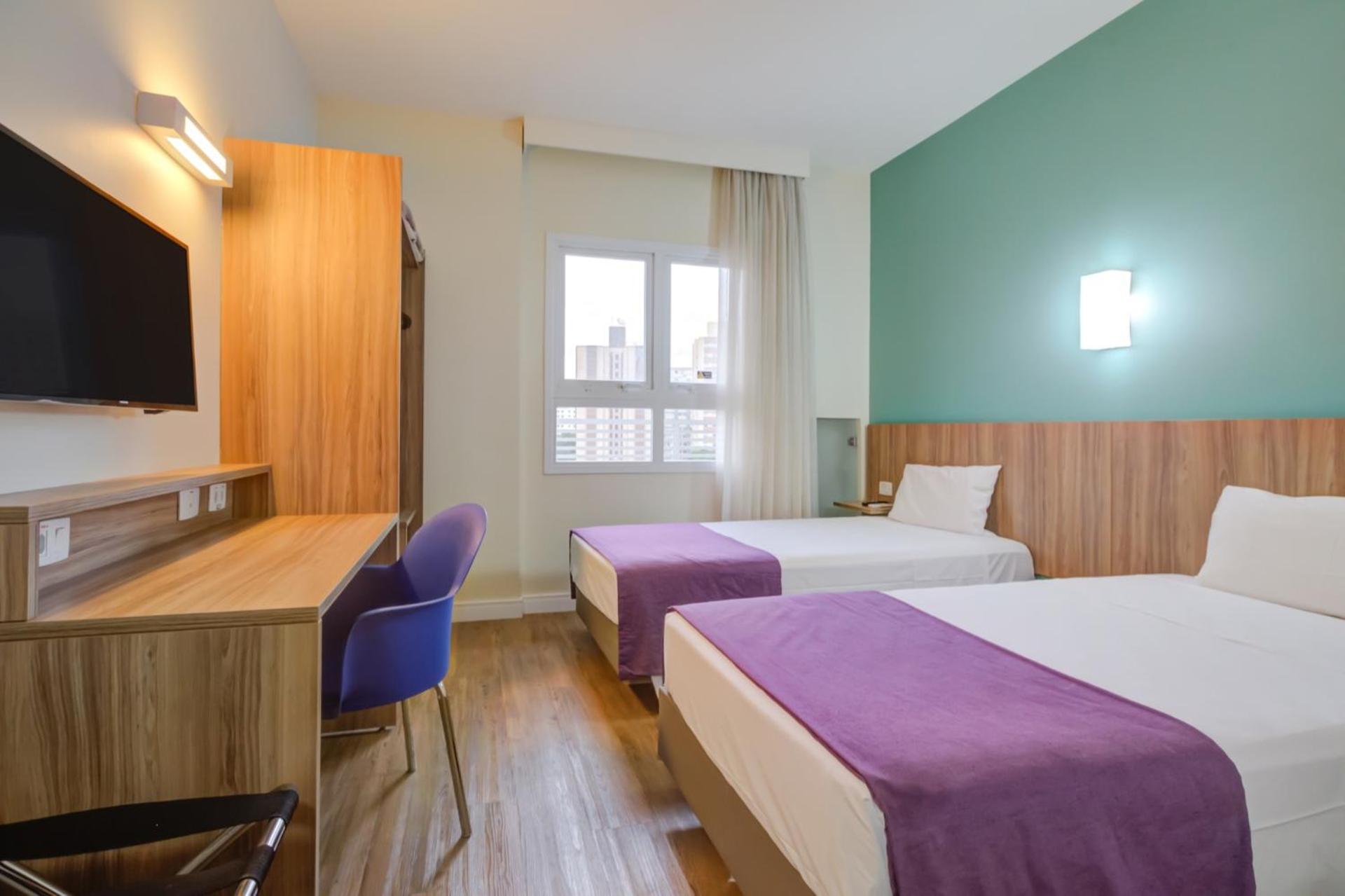 Standard Twin Room photo 3
