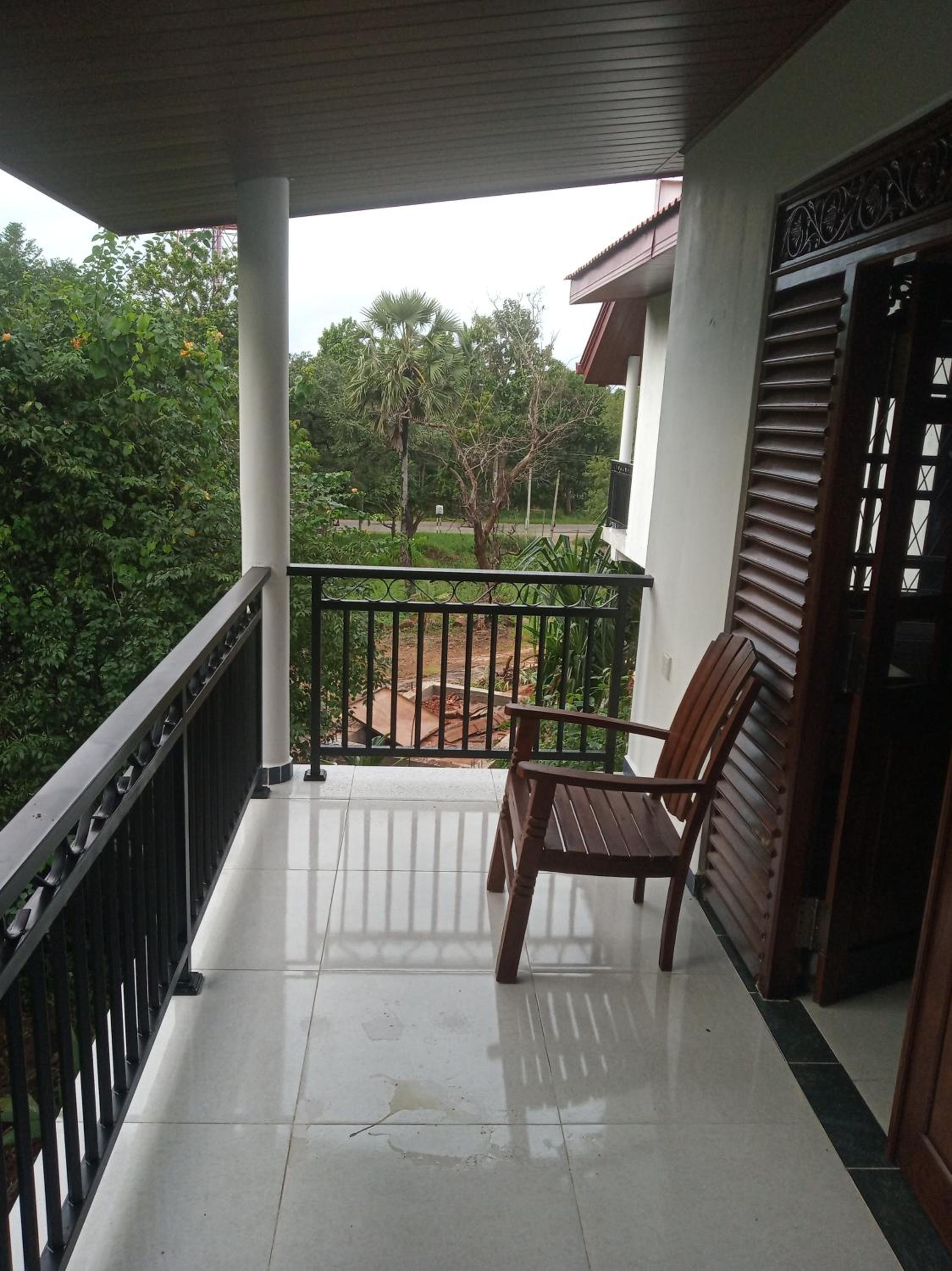Double or Twin Room with Balcony photo 3