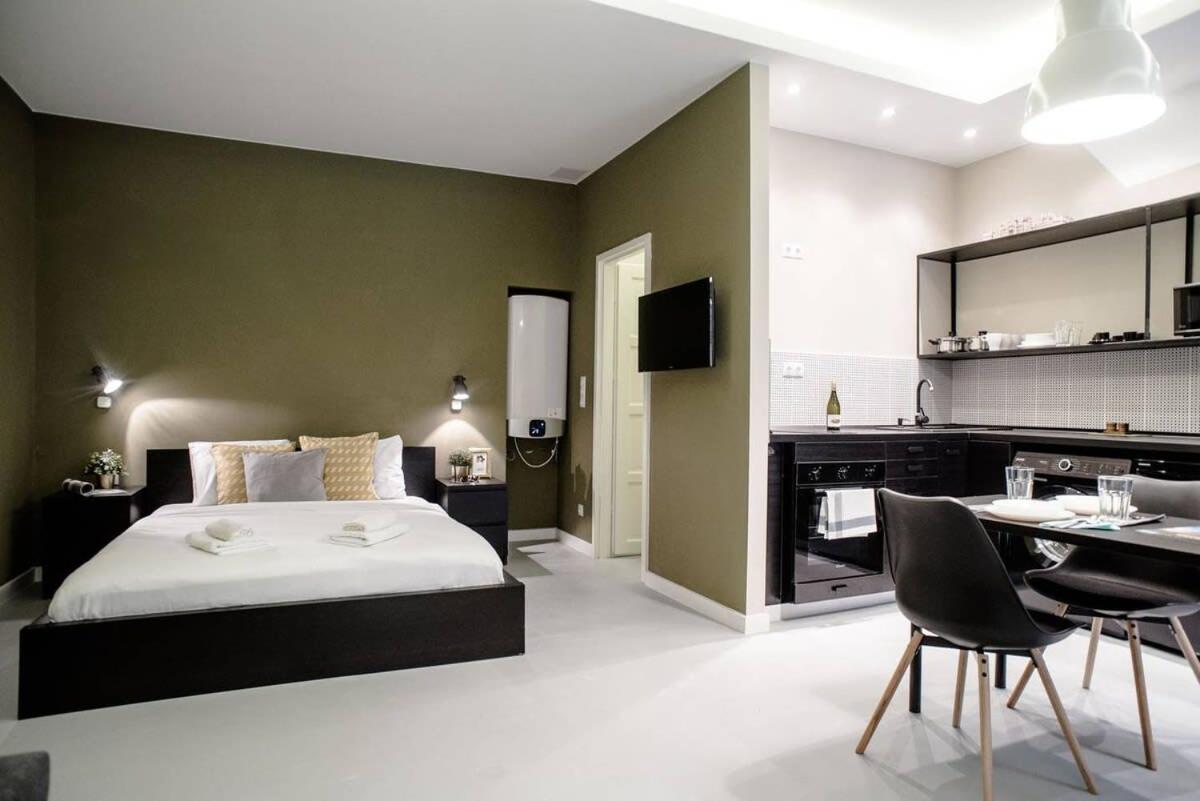 Apartment - Photo 12