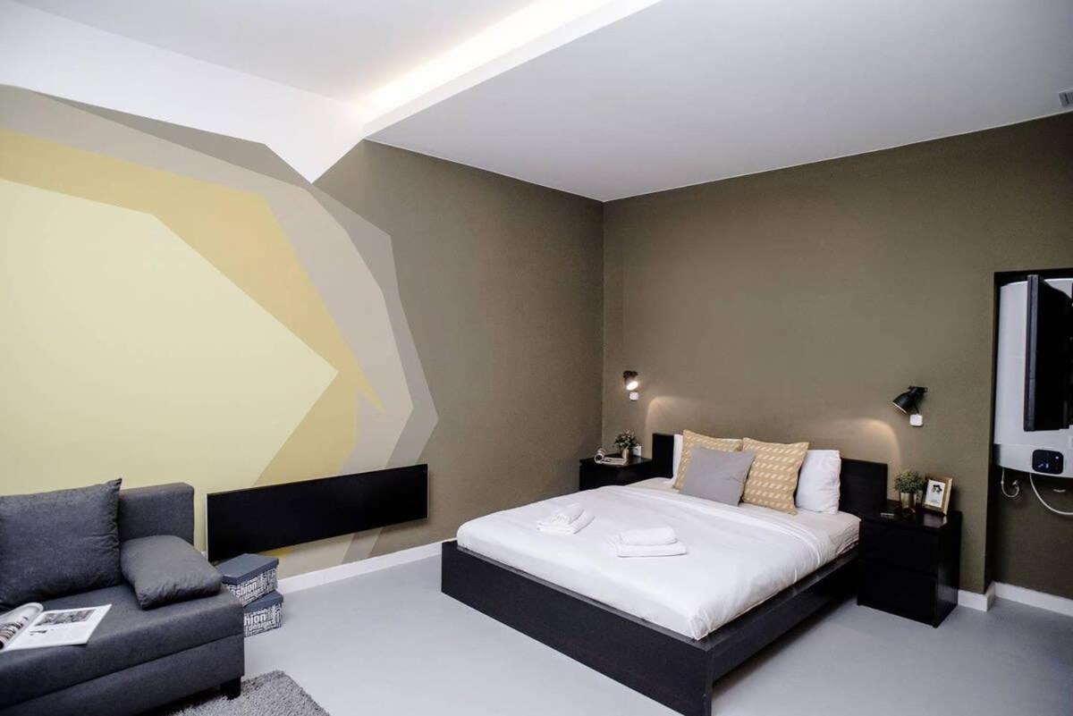 Apartment - Photo 16