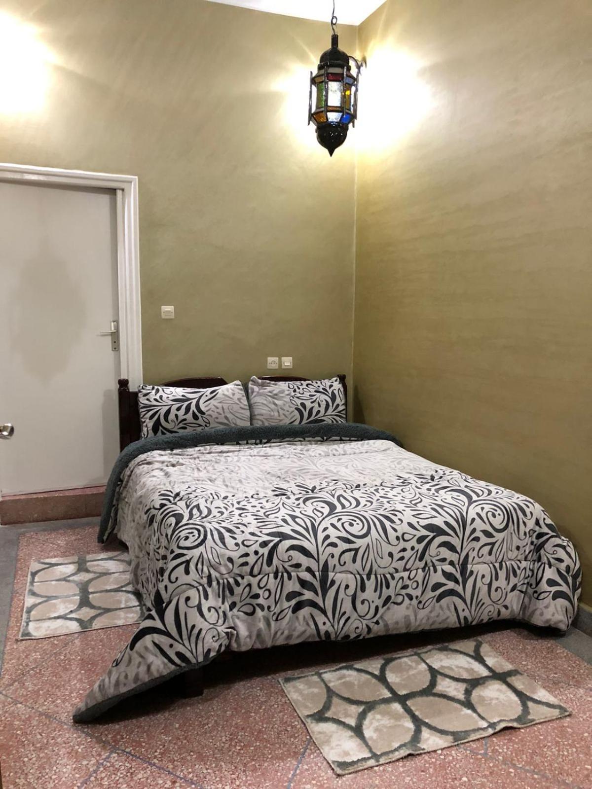 Small Double Room - Photo 3