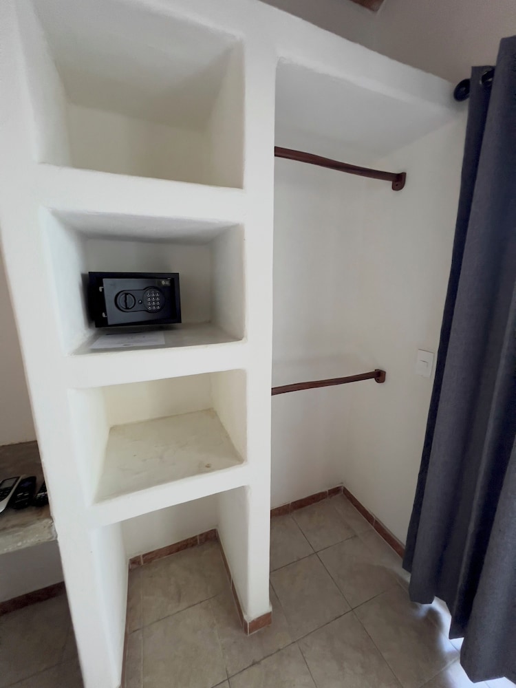 Traditional Villa Upper Floor photo 2