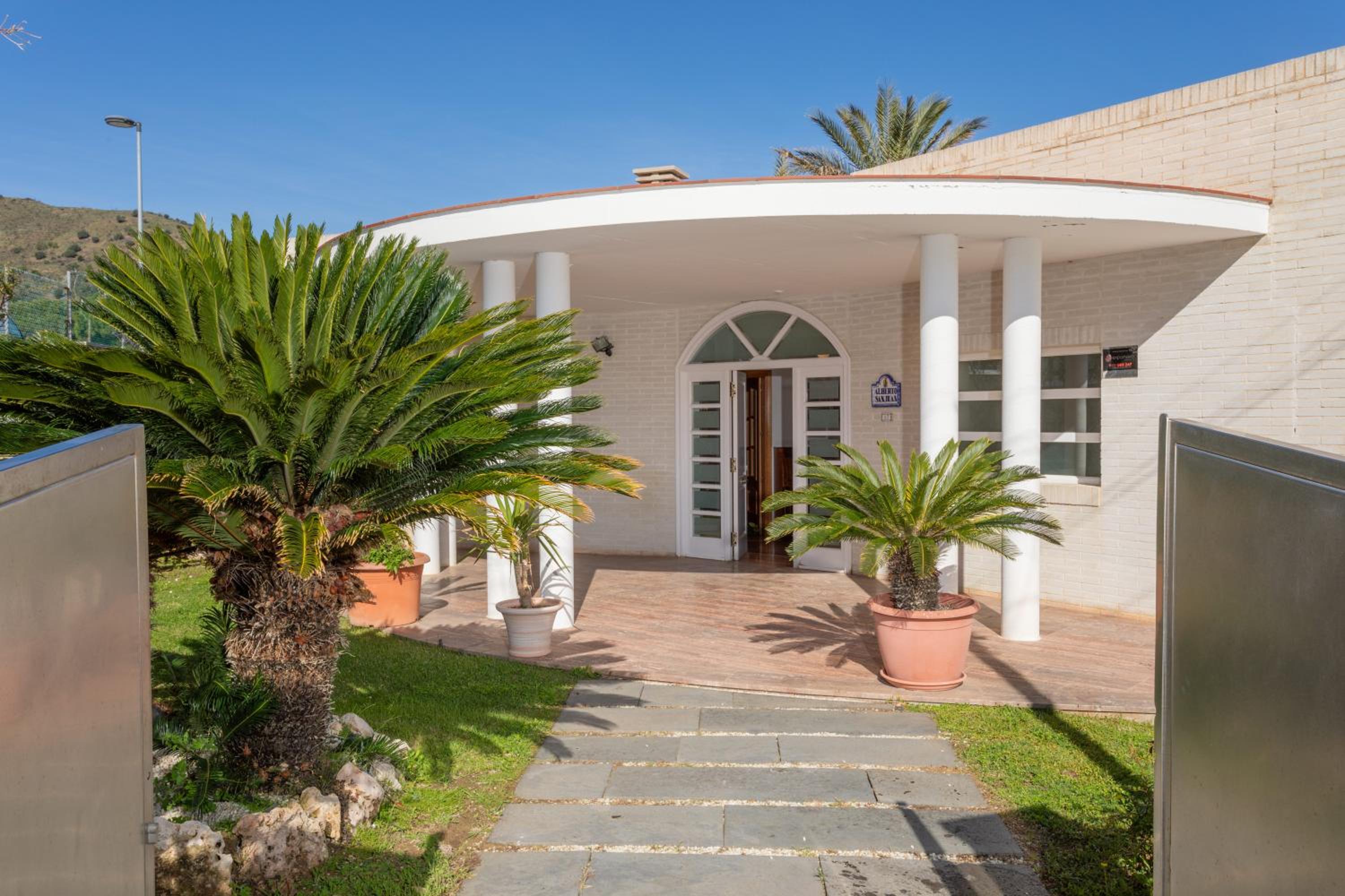 Villa photo 3