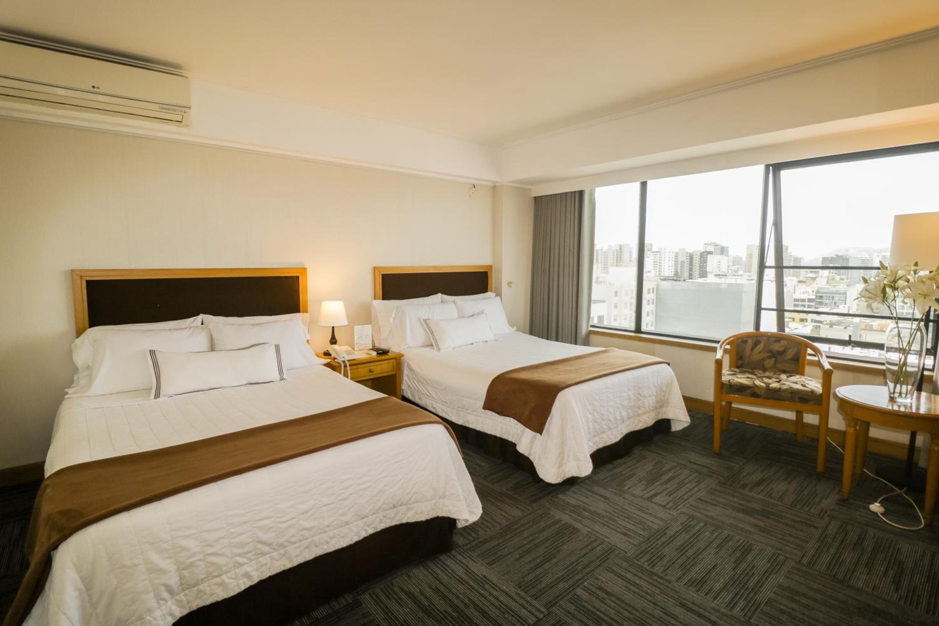 Twin Room - Photo 1